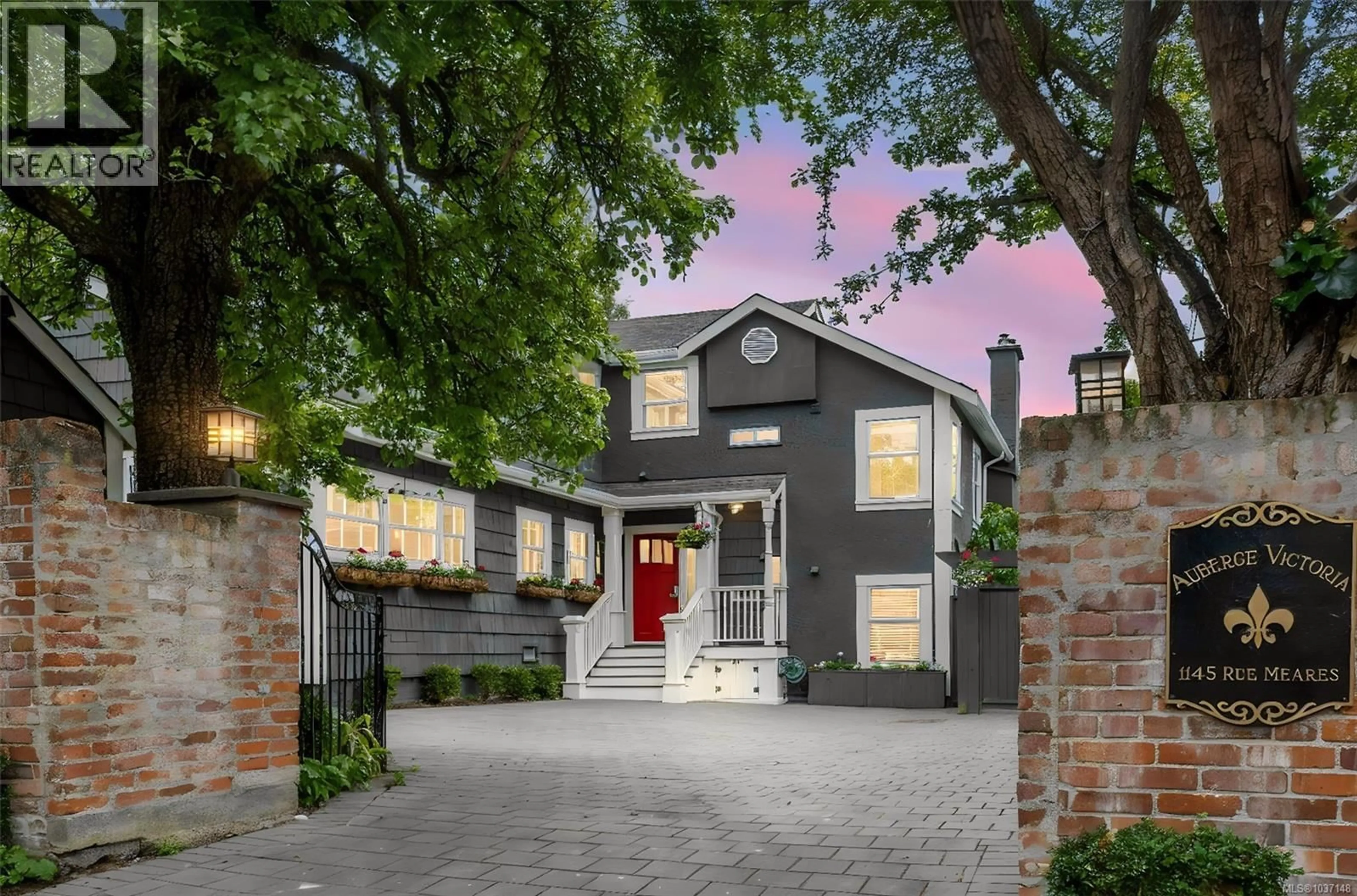 Home with brick exterior material, street for 1145 MEARES STREET, Victoria British Columbia V8V3J9