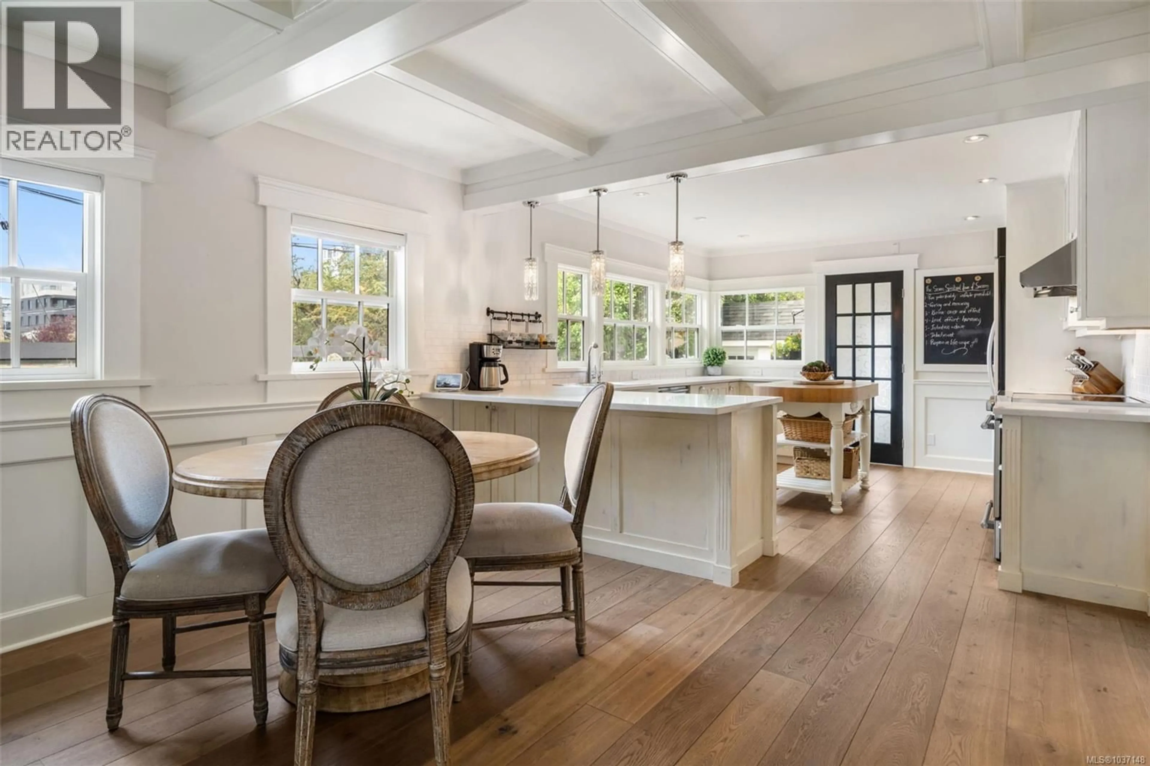 Open concept kitchen, unknown for 1145 MEARES STREET, Victoria British Columbia V8V3J9