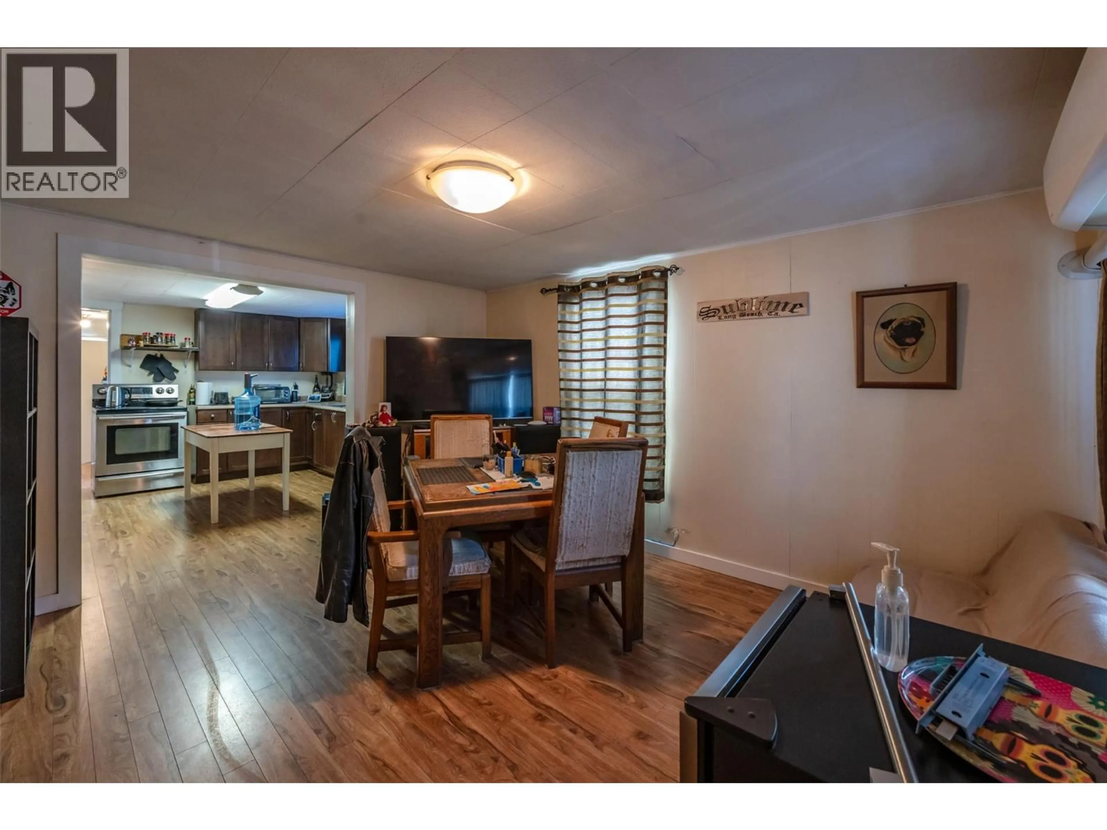 A pic of a room for 463 HEALES AVENUE, Penticton British Columbia V2A1G5