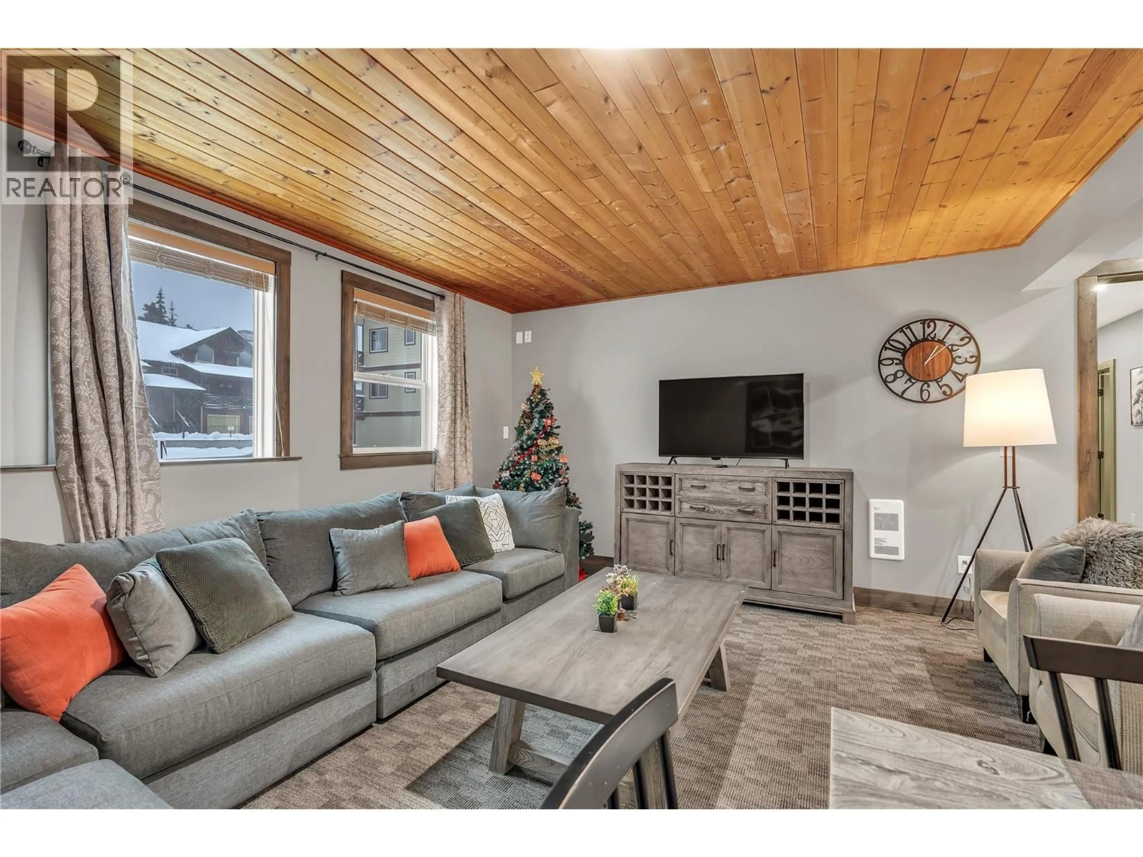Living room with furniture, wood/laminate floor for C-13 - 360 STRAYHORSE ROAD, Apex Mountain British Columbia V0X1K0