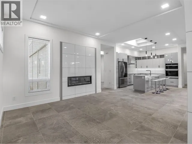 1723 TREFFRY PLACE, Summerland 3