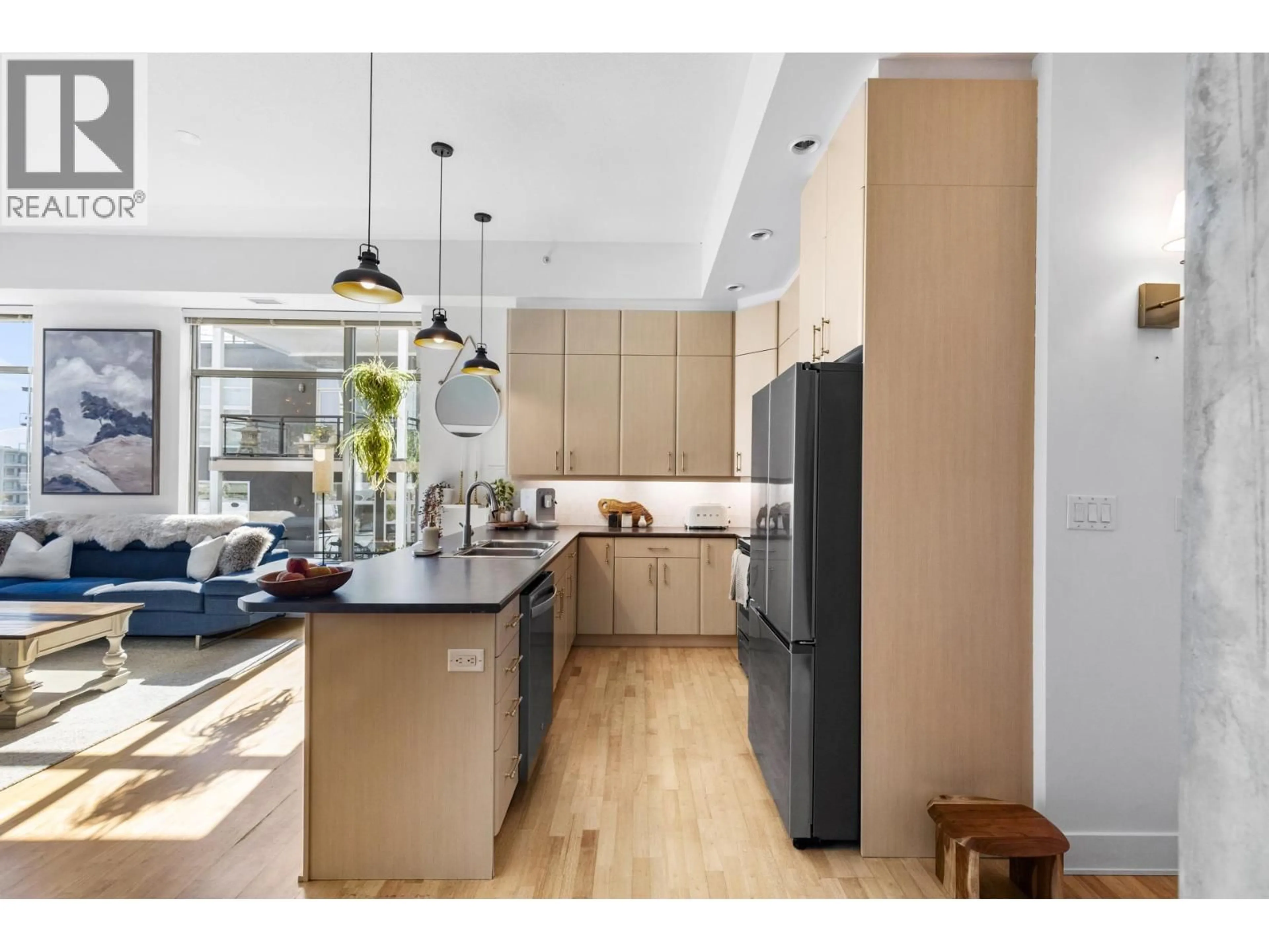 Open concept kitchen, unknown for 304 - 1329 ELLIS STREET, Kelowna British Columbia V1Y9X5