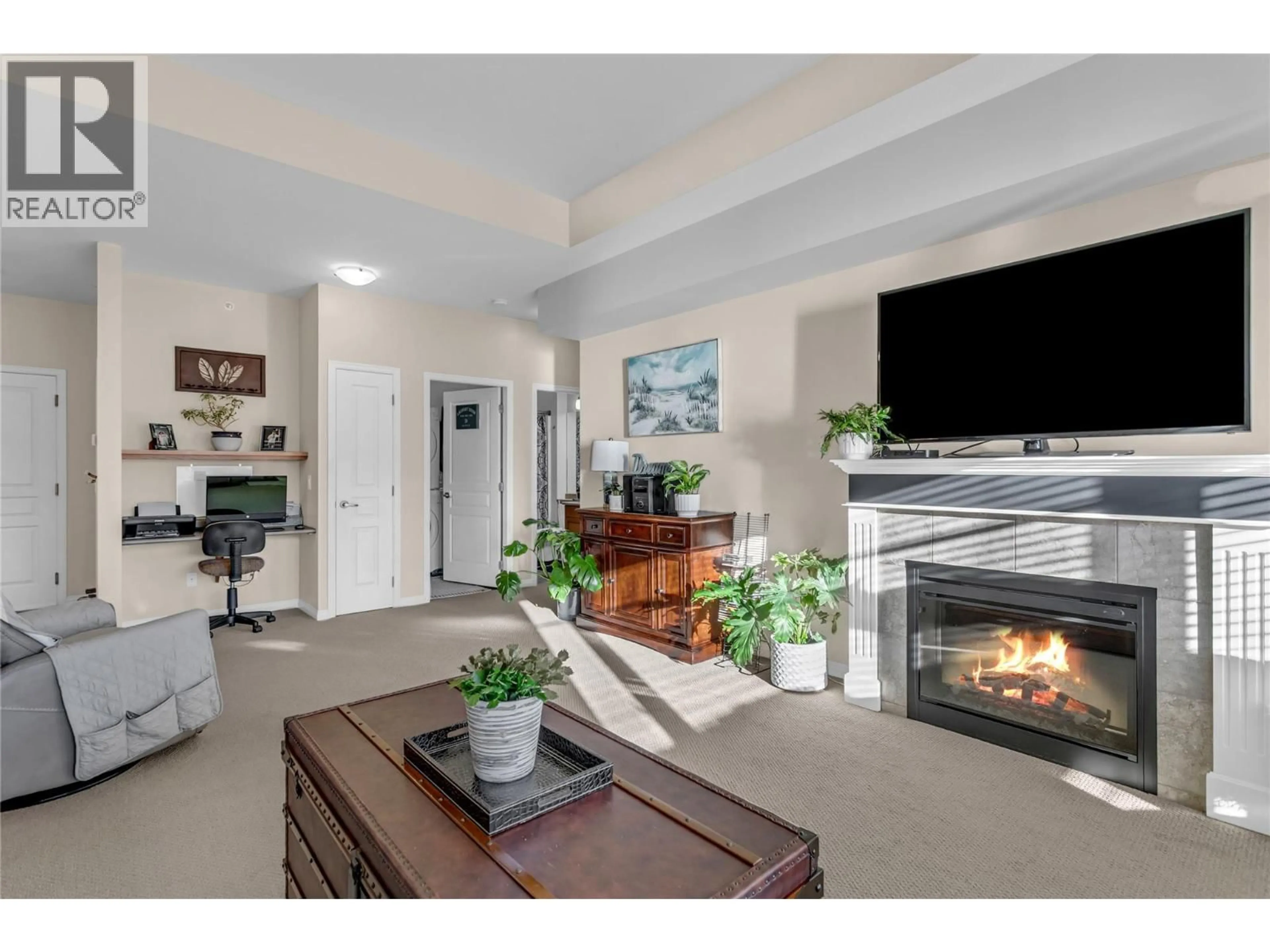 Unknown for 405 - 660 LEQUIME ROAD, Kelowna British Columbia V1W1A4