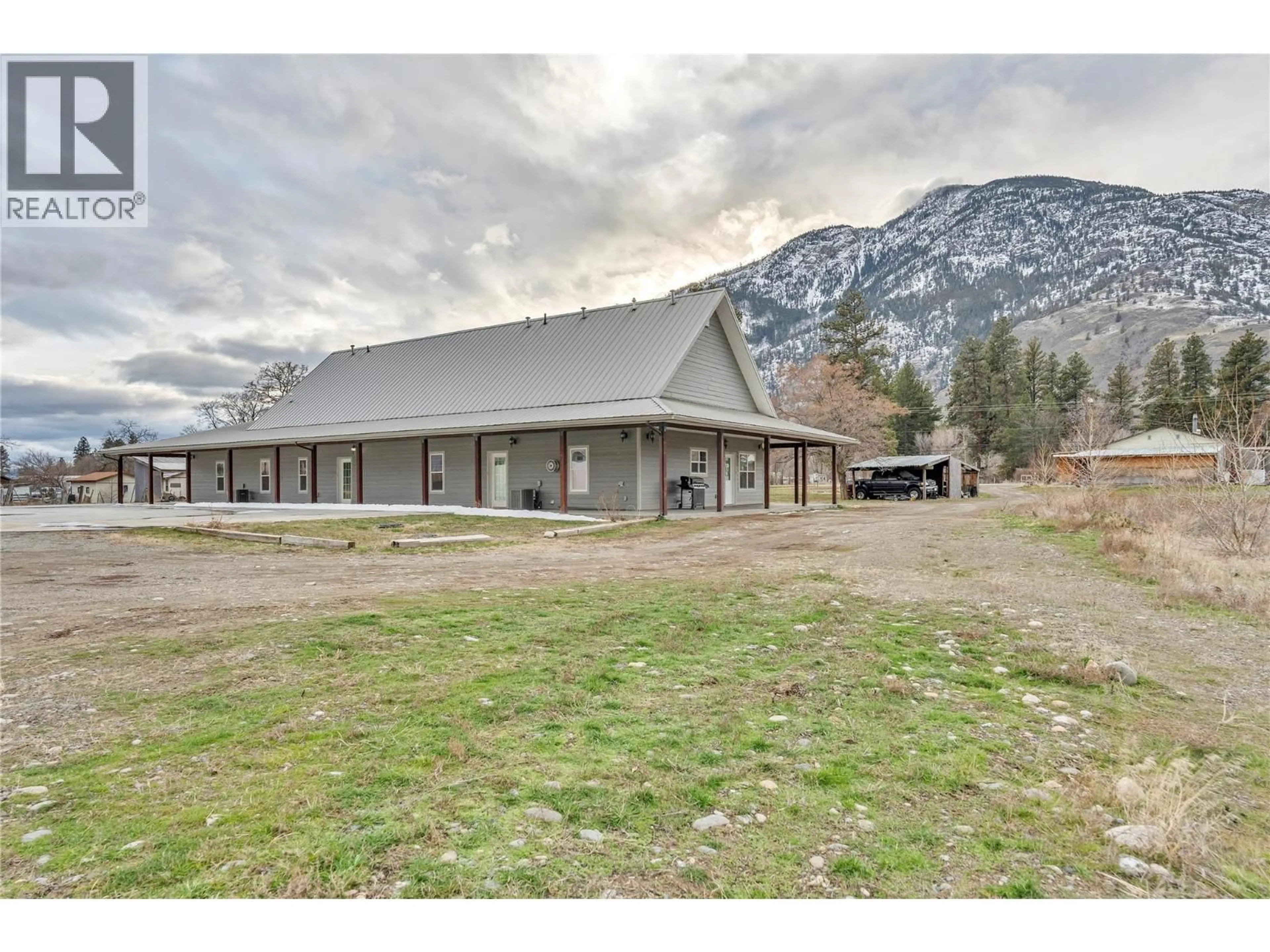 Unknown for 2338 HWY 3 OTHER, Cawston British Columbia V0X1C2