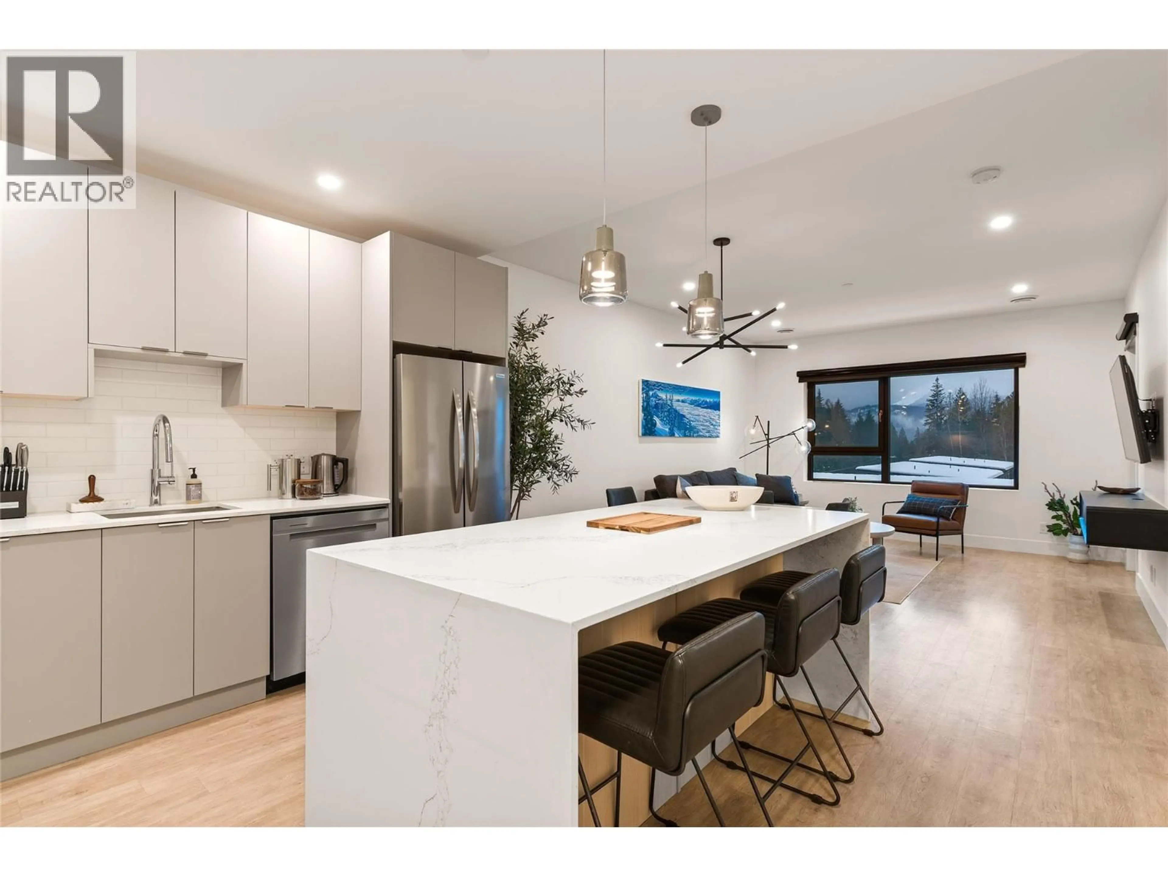 Open concept kitchen, unknown for 4403 - 1701 COURSIER AVENUE, Revelstoke British Columbia V0E2S3