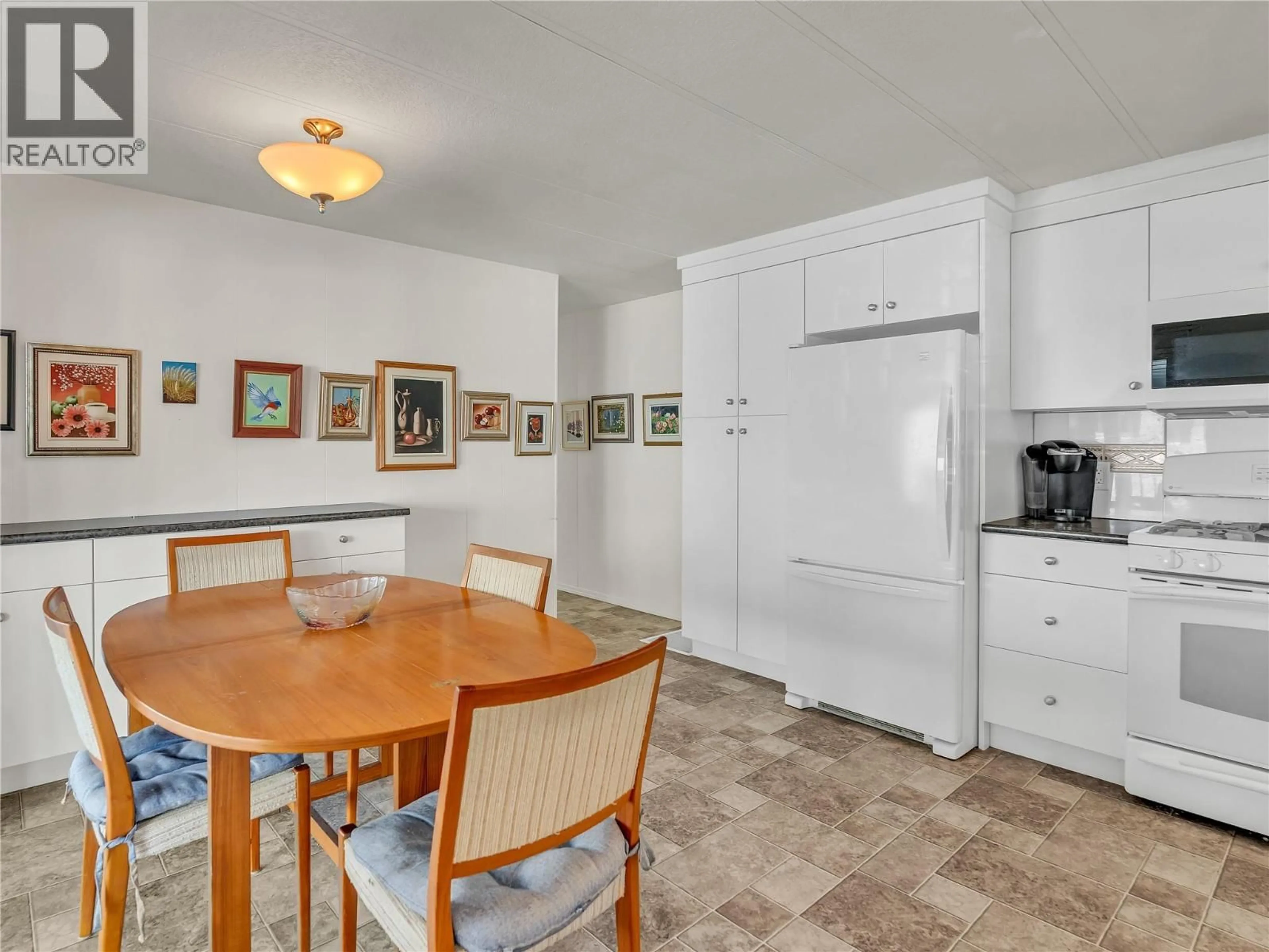 Dining room, unknown for 511 - 3105 SOUTH MAIN STREET, Penticton British Columbia V2A7H1