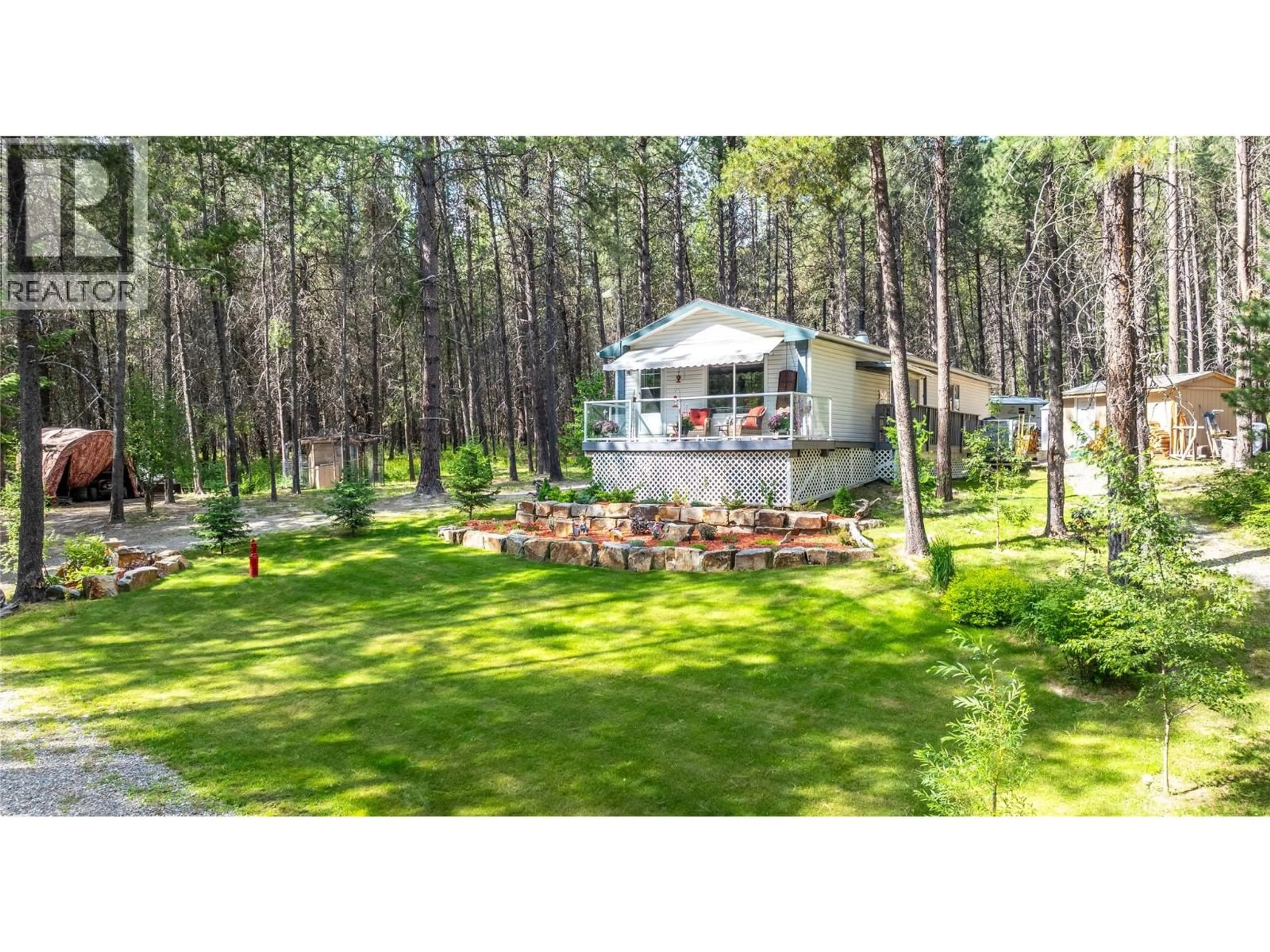 A pic from outside/outdoor area/front of a property/back of a property/a pic from drone, forest/trees view for 6996 95 HIGHWAY, Kingsgate British Columbia V0B1V1