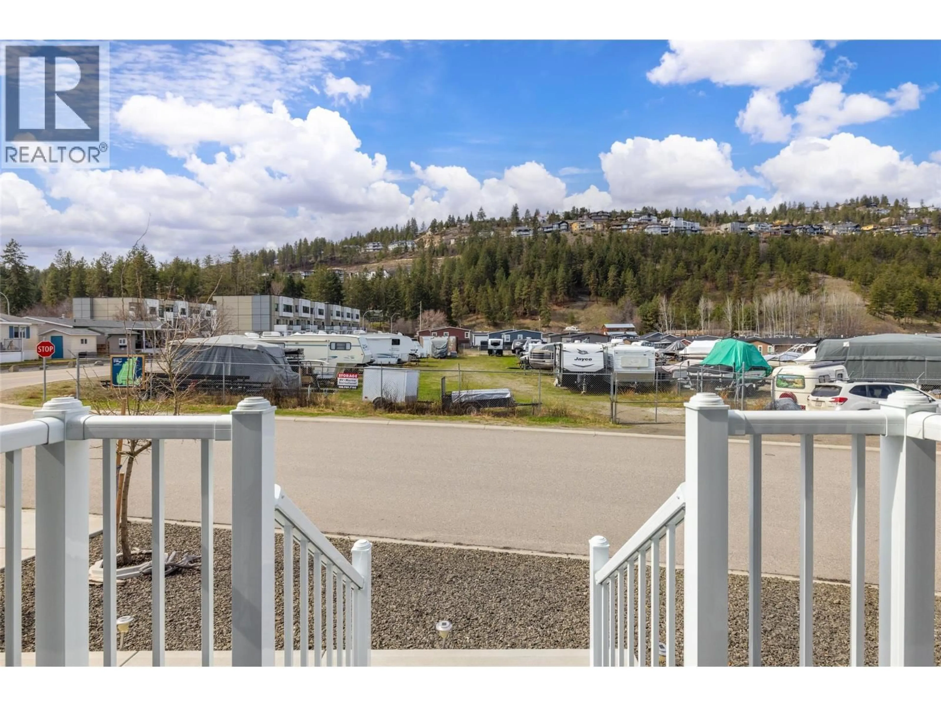 Patio, water/lake/river/ocean view for 81 - 1835 NANCEE WAY COURT, Kelowna British Columbia V1Z4C1
