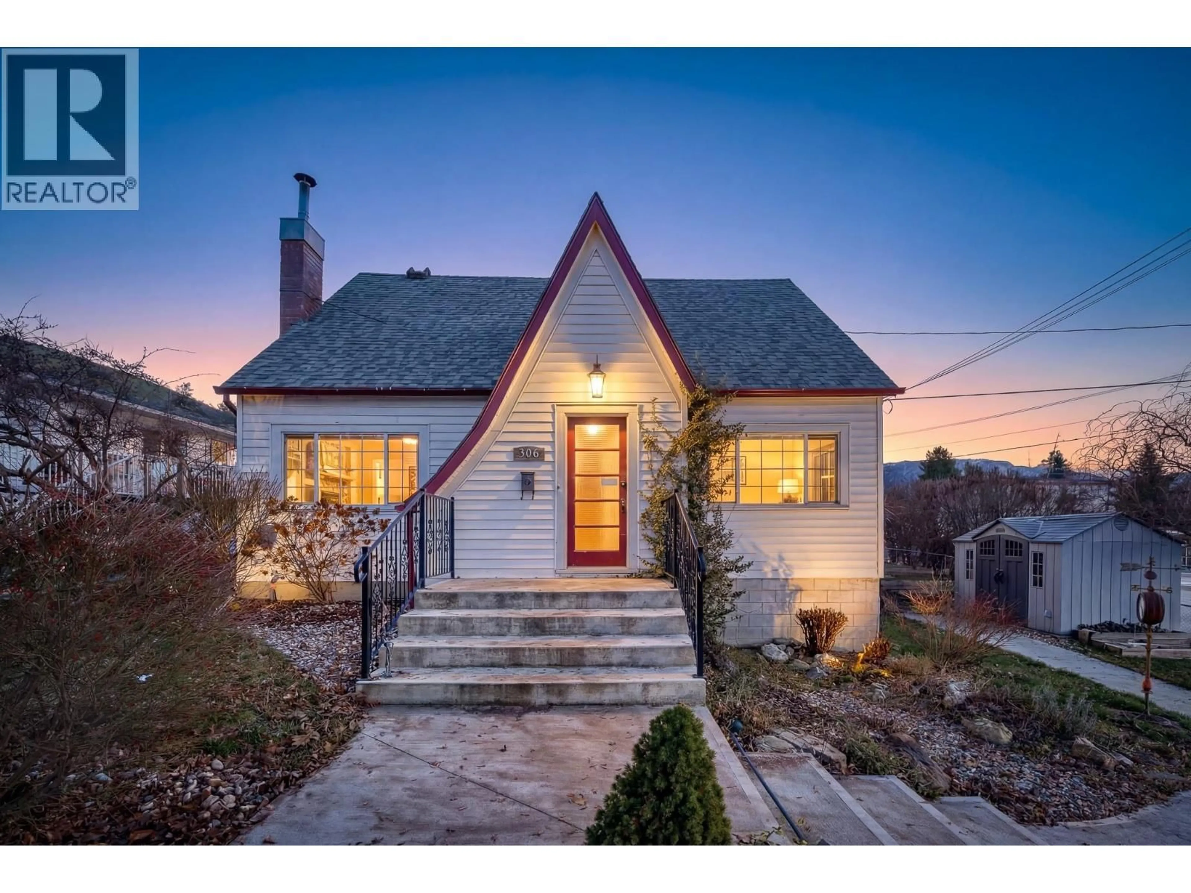 Home with brick exterior material, street for 306 10TH AVENUE NORTH, Creston British Columbia V0B1G0