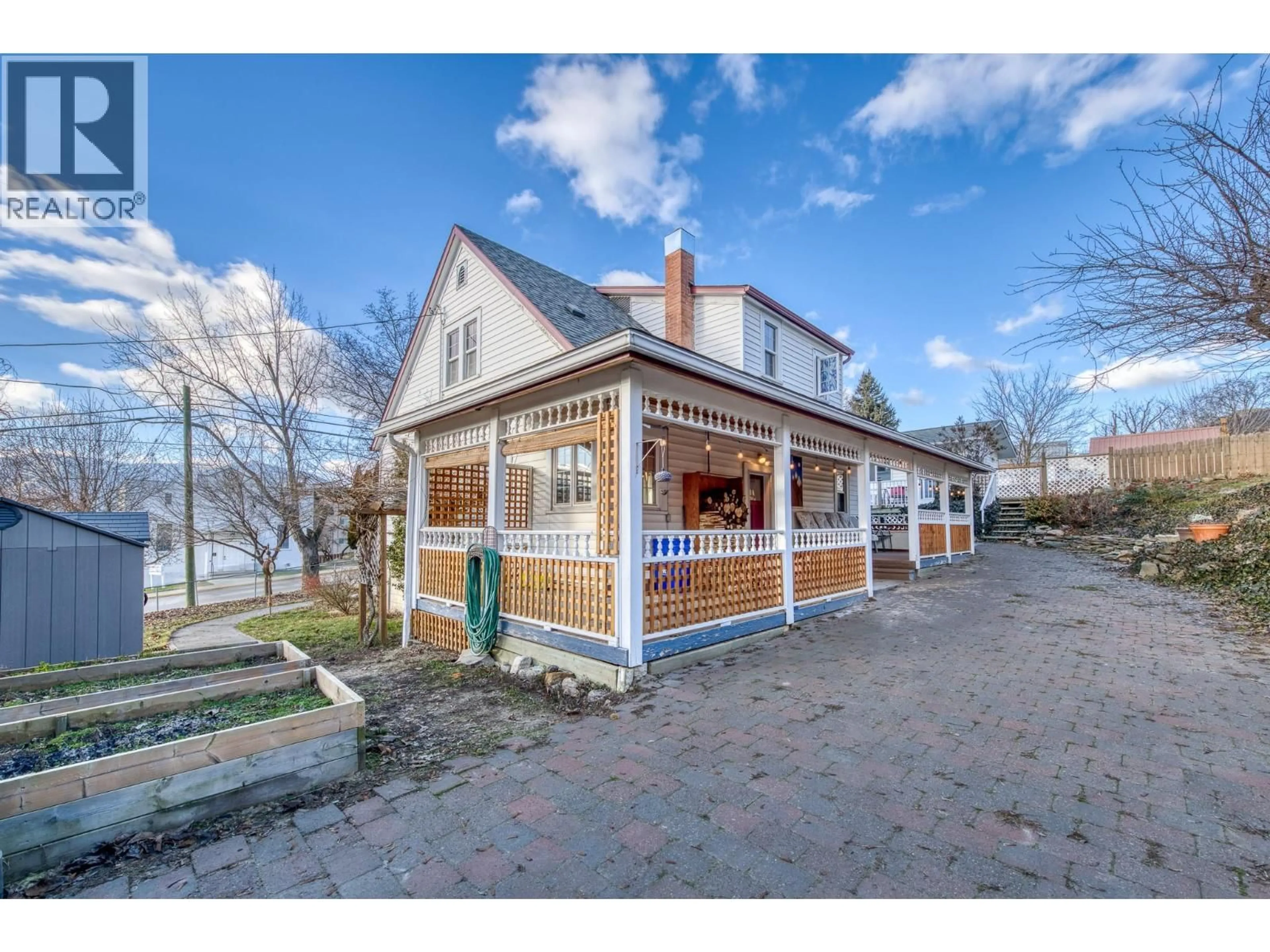 Unknown for 306 10TH AVENUE NORTH, Creston British Columbia V0B1G0