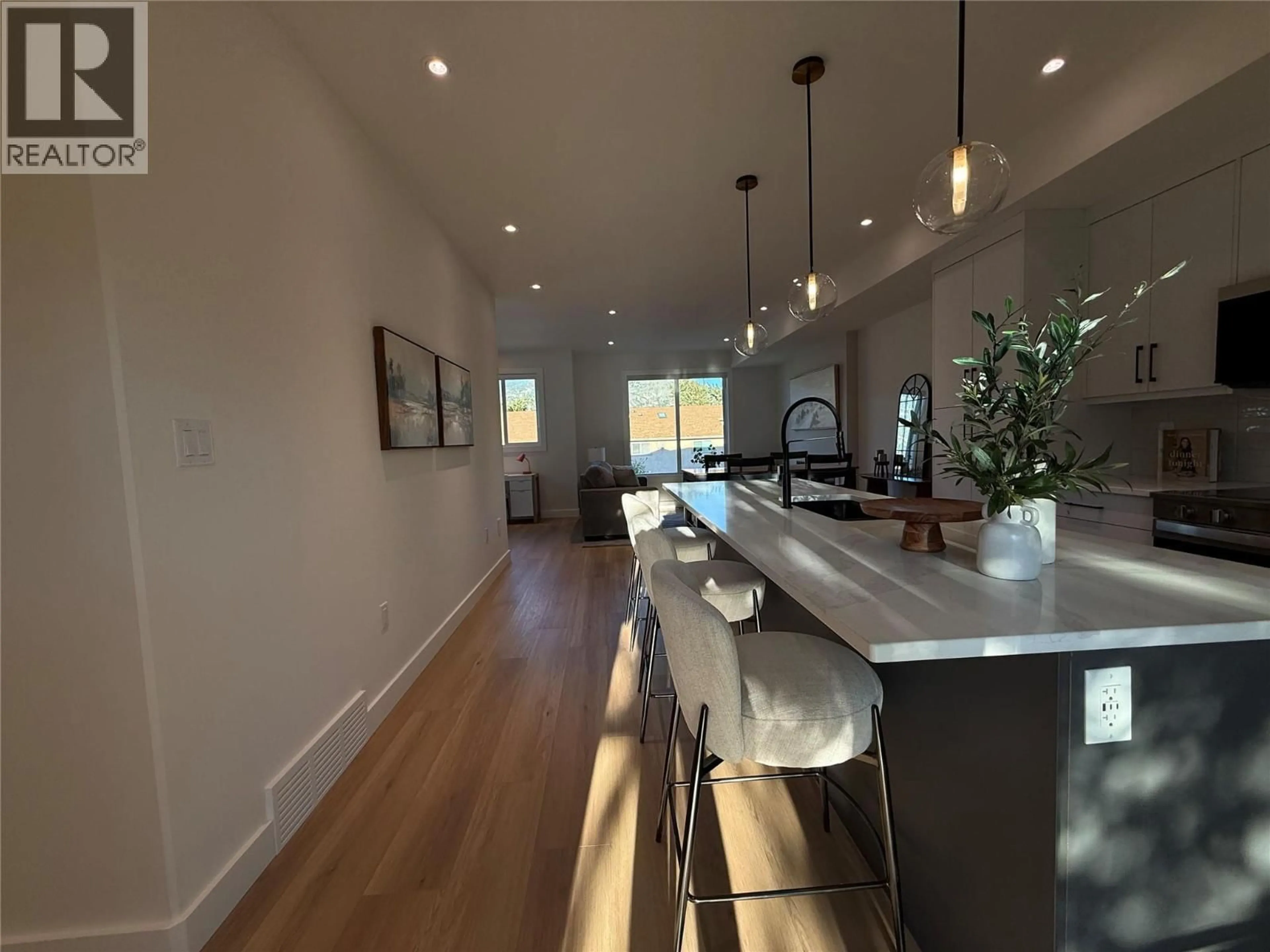 Open concept kitchen, unknown for 102 - 143 GREEN AVENUE, Penticton British Columbia V2A3S9
