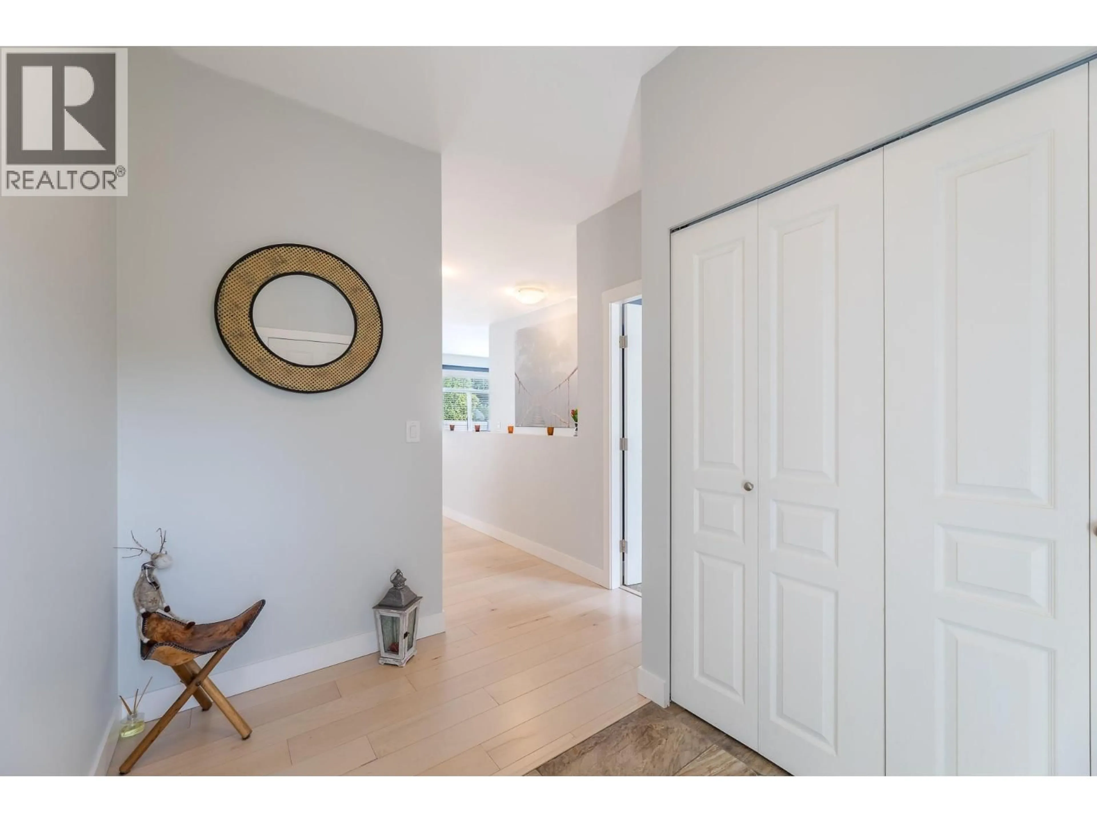 Indoor entryway for 165 - 1675 PENTICTON AVENUE, Penticton British Columbia V2A9E2