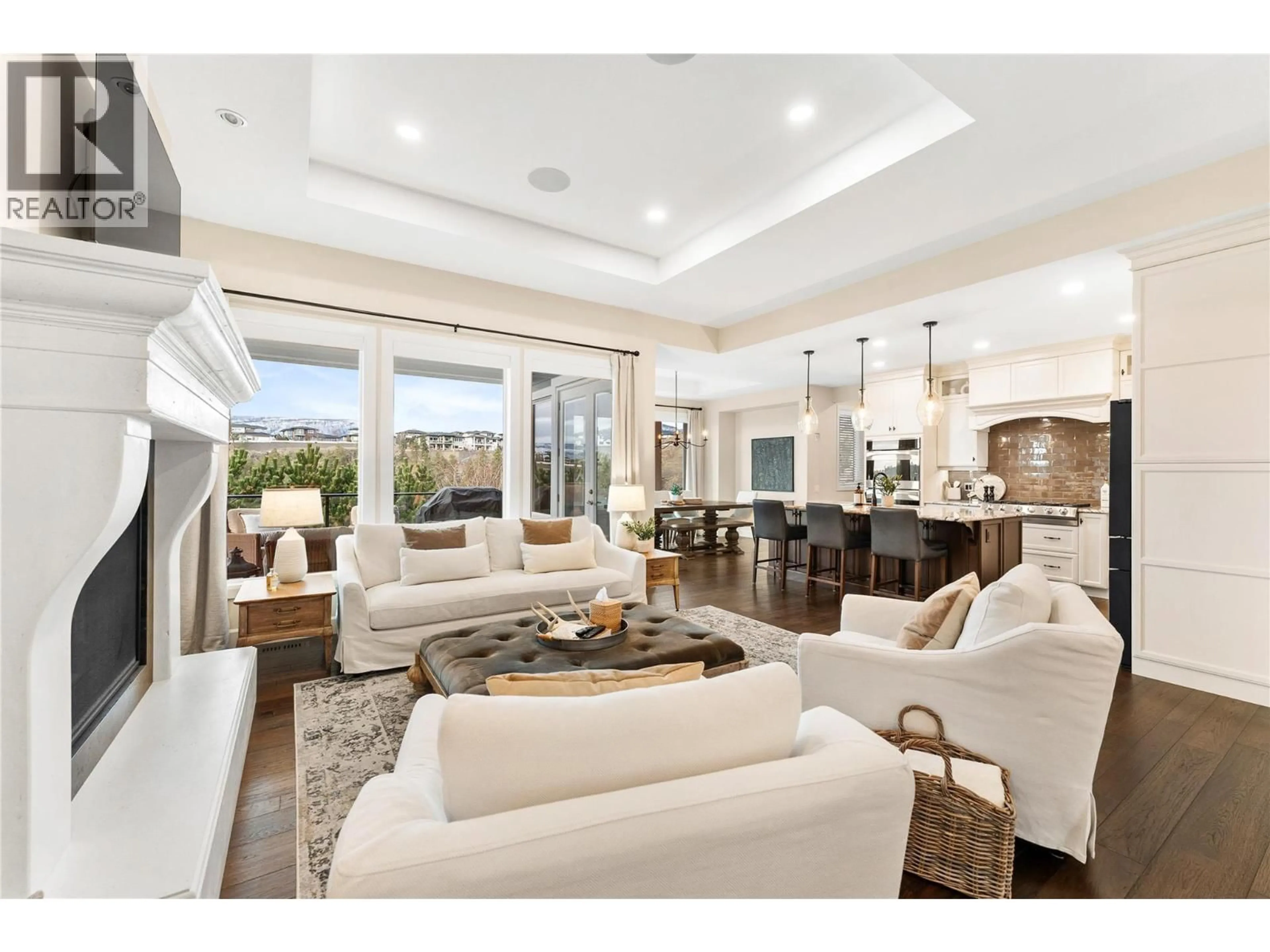 Living room with furniture, unknown for 216 LOST CREEK LANE, Kelowna British Columbia V1V3B6