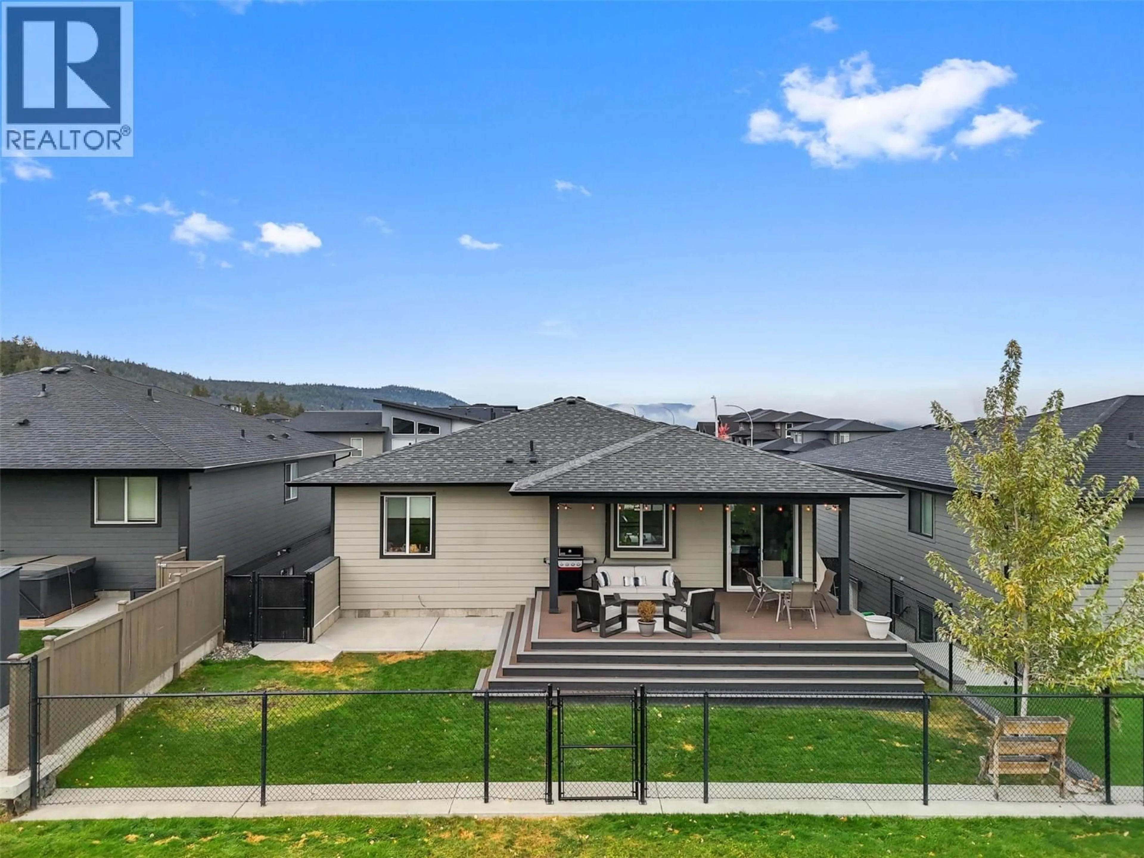 A pic from outside/outdoor area/front of a property/back of a property/a pic from drone, mountain view for 1332 KINROSS PLACE, Kamloops British Columbia V1S0B8