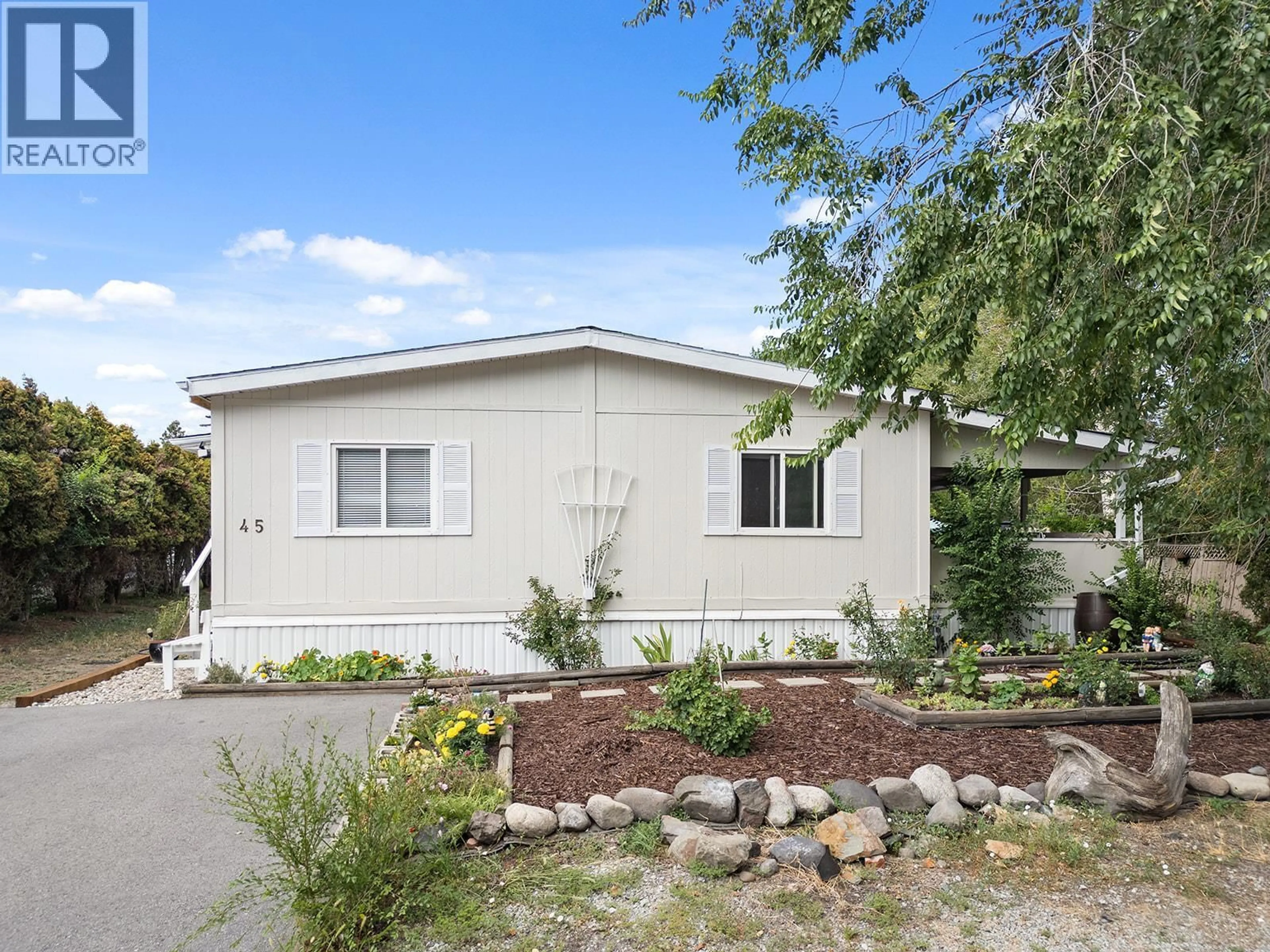 Home with vinyl exterior material, street for 45 - 1881 BOUCHERIE ROAD, West Kelowna British Columbia V4T0C9