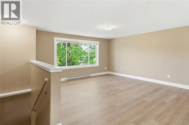 1965 STANNARD DRIVE, Nanaimo 2
