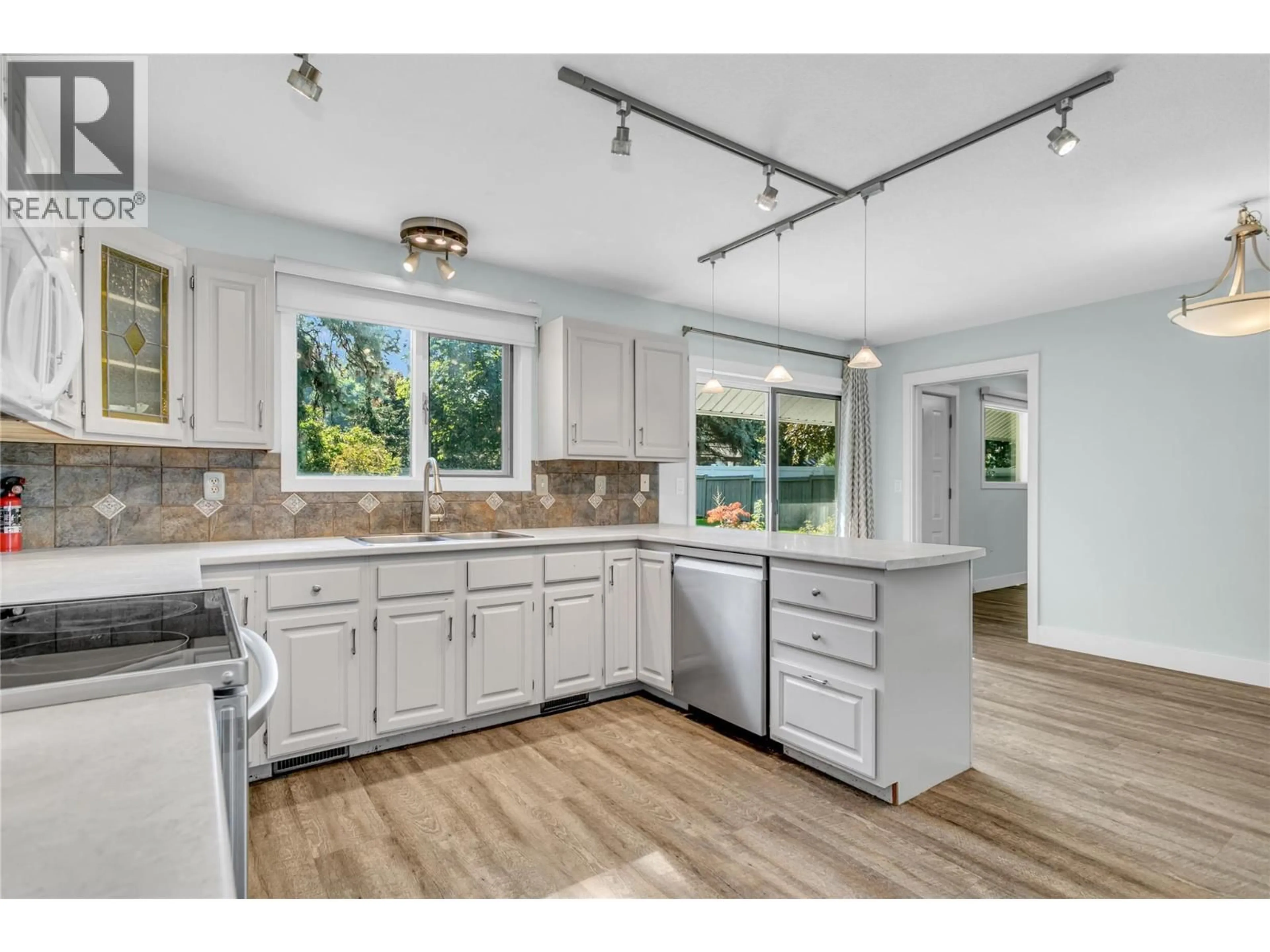 Open concept kitchen, unknown for 2605 ALBERTA COURT, Kelowna British Columbia V1W2X8