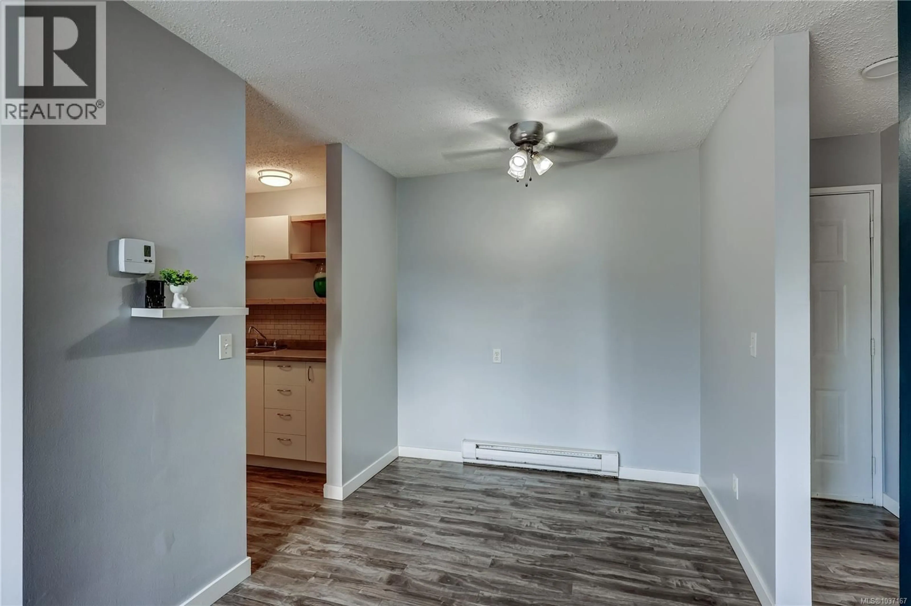 A pic of a room for 40 - 25 PRYDE AVENUE, Nanaimo British Columbia V9V1J3
