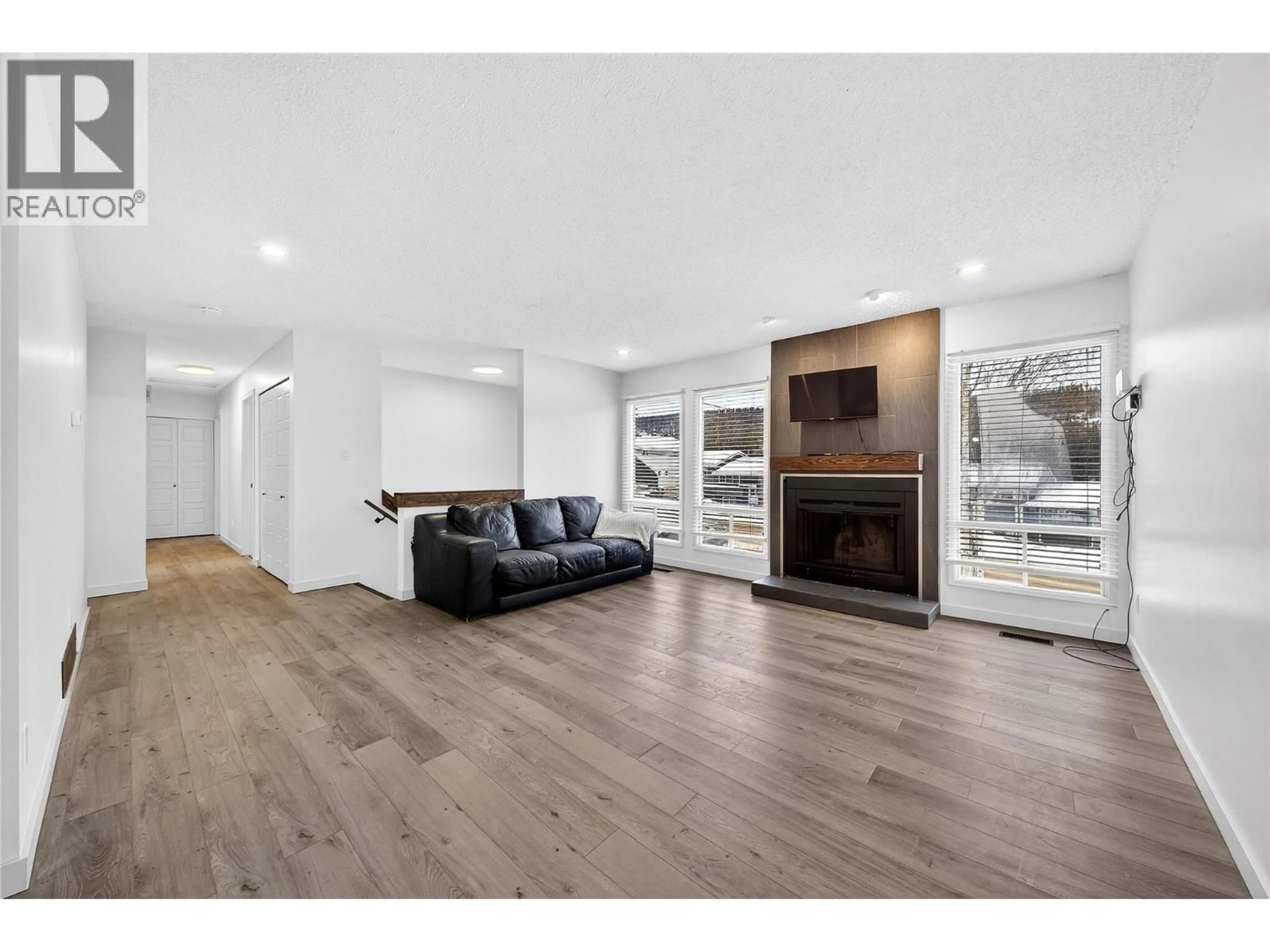 Unknown for 911 ALPINE WAY, Elkford British Columbia V0B1H0