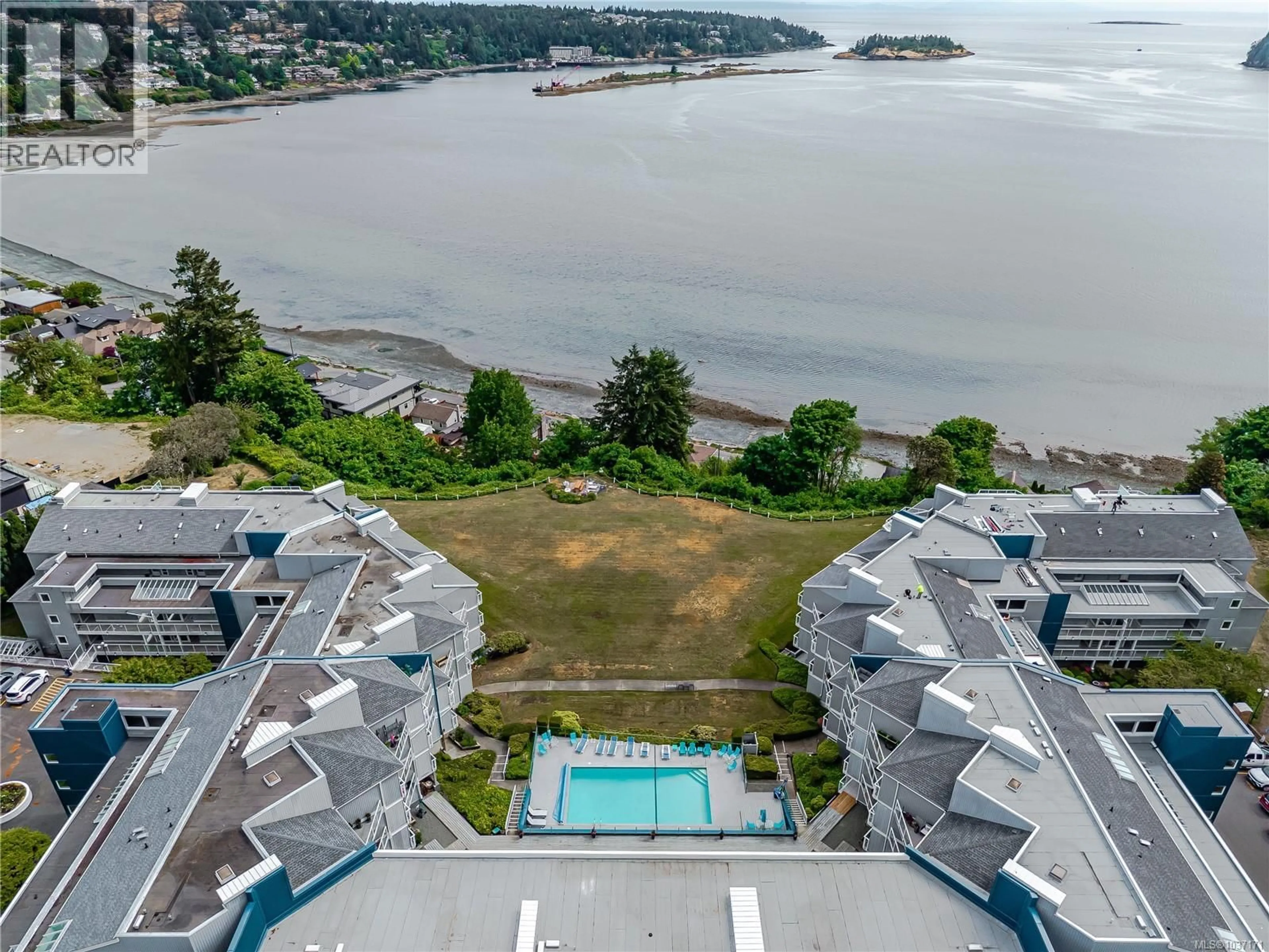 A pic from outside/outdoor area/front of a property/back of a property/a pic from drone, water/lake/river/ocean view for 601 - 2560 DEPARTURE BAY ROAD, Nanaimo British Columbia V9S5P1