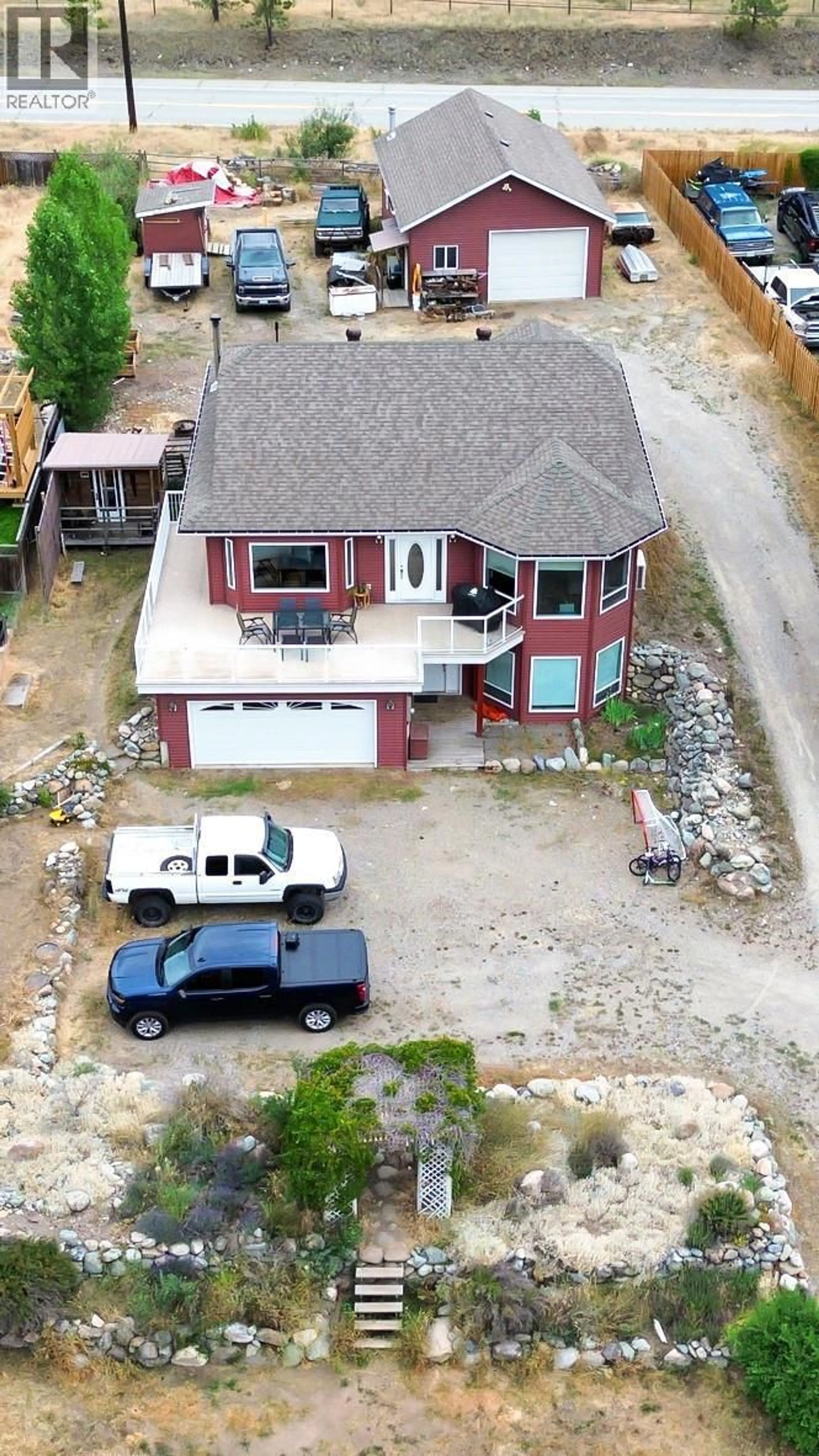 A pic from outside/outdoor area/front of a property/back of a property/a pic from drone, street for 529 DAGUR WAY, Princeton British Columbia V0X1W0