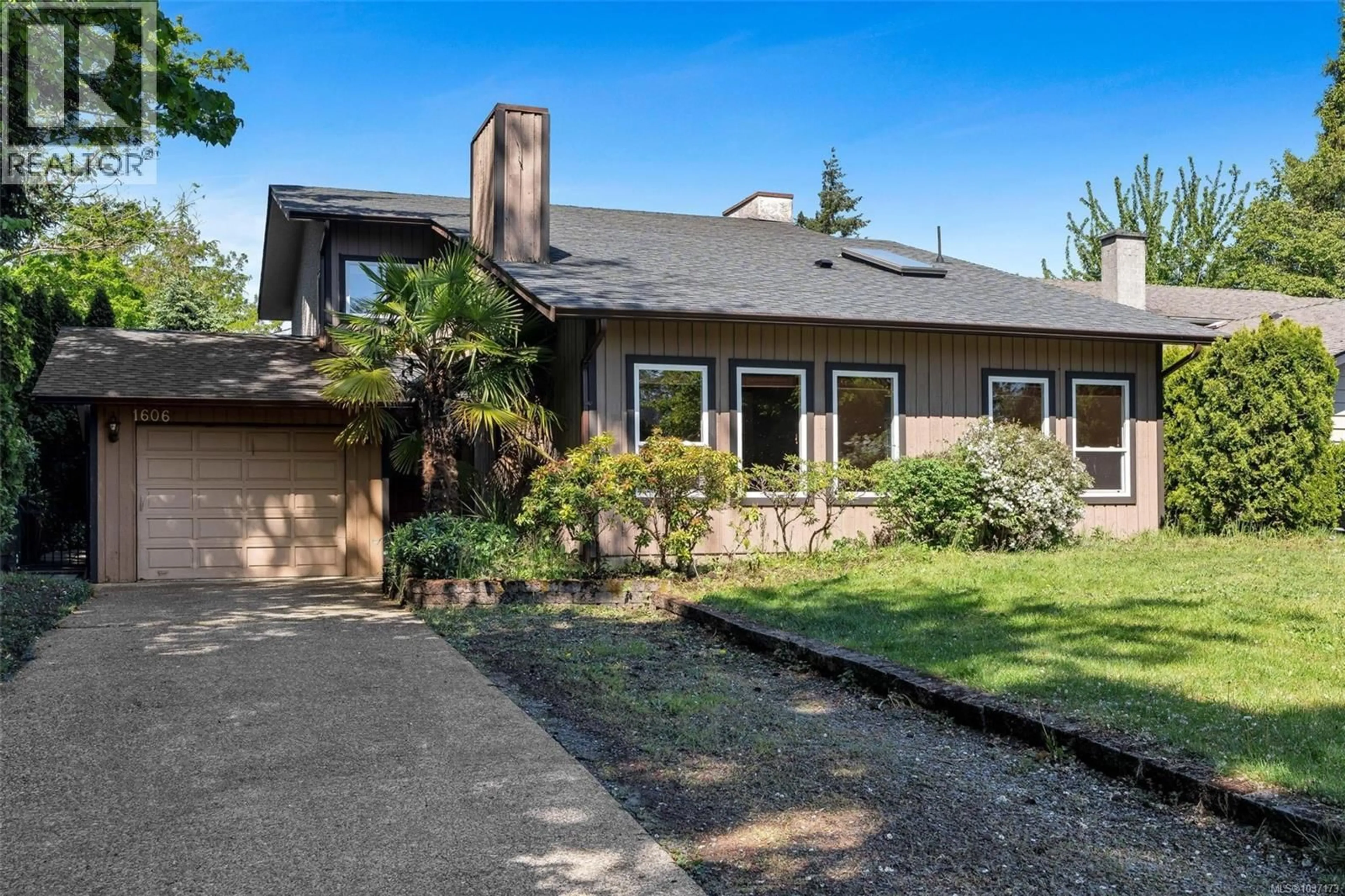 Unknown for 1606 CANDELA PLACE, Saanich British Columbia V8N5P4