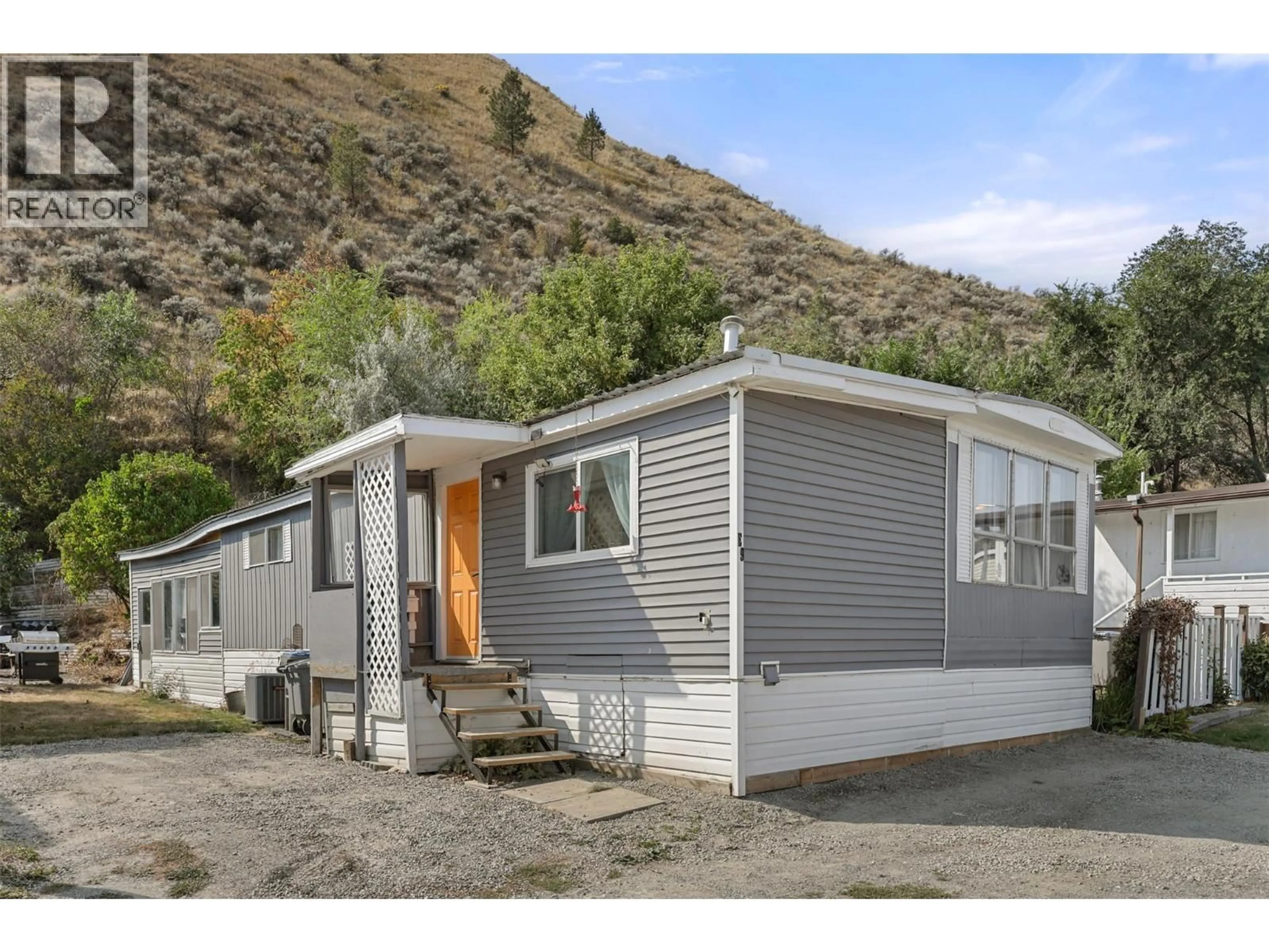 Home with vinyl exterior material, unknown for E9 - 7155 DALLAS DRIVE, Kamloops British Columbia V2C4T1