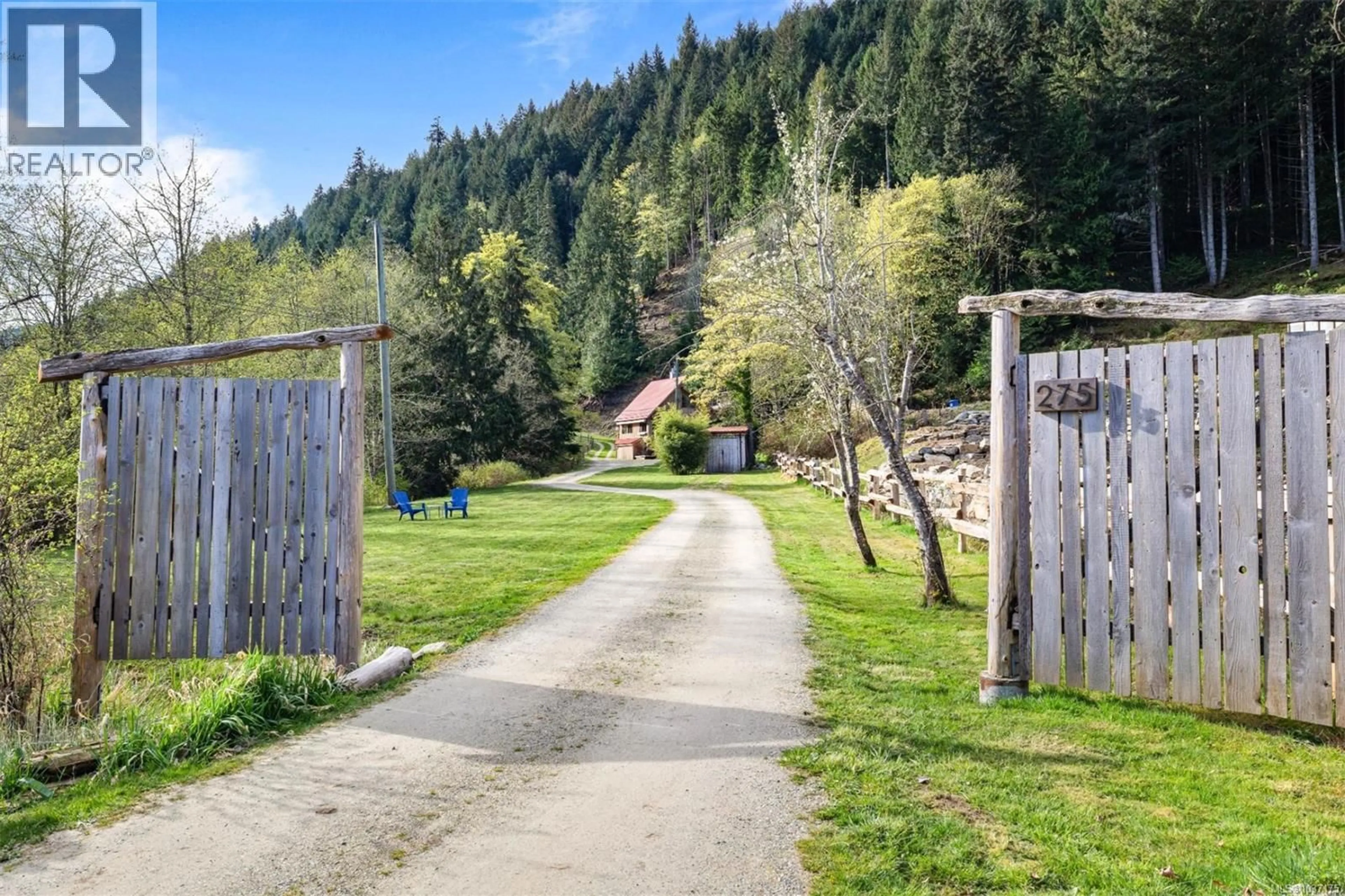 A pic from outside/outdoor area/front of a property/back of a property/a pic from drone, unknown for 275 FURNESS ROAD, Salt Spring British Columbia V8K1Z7