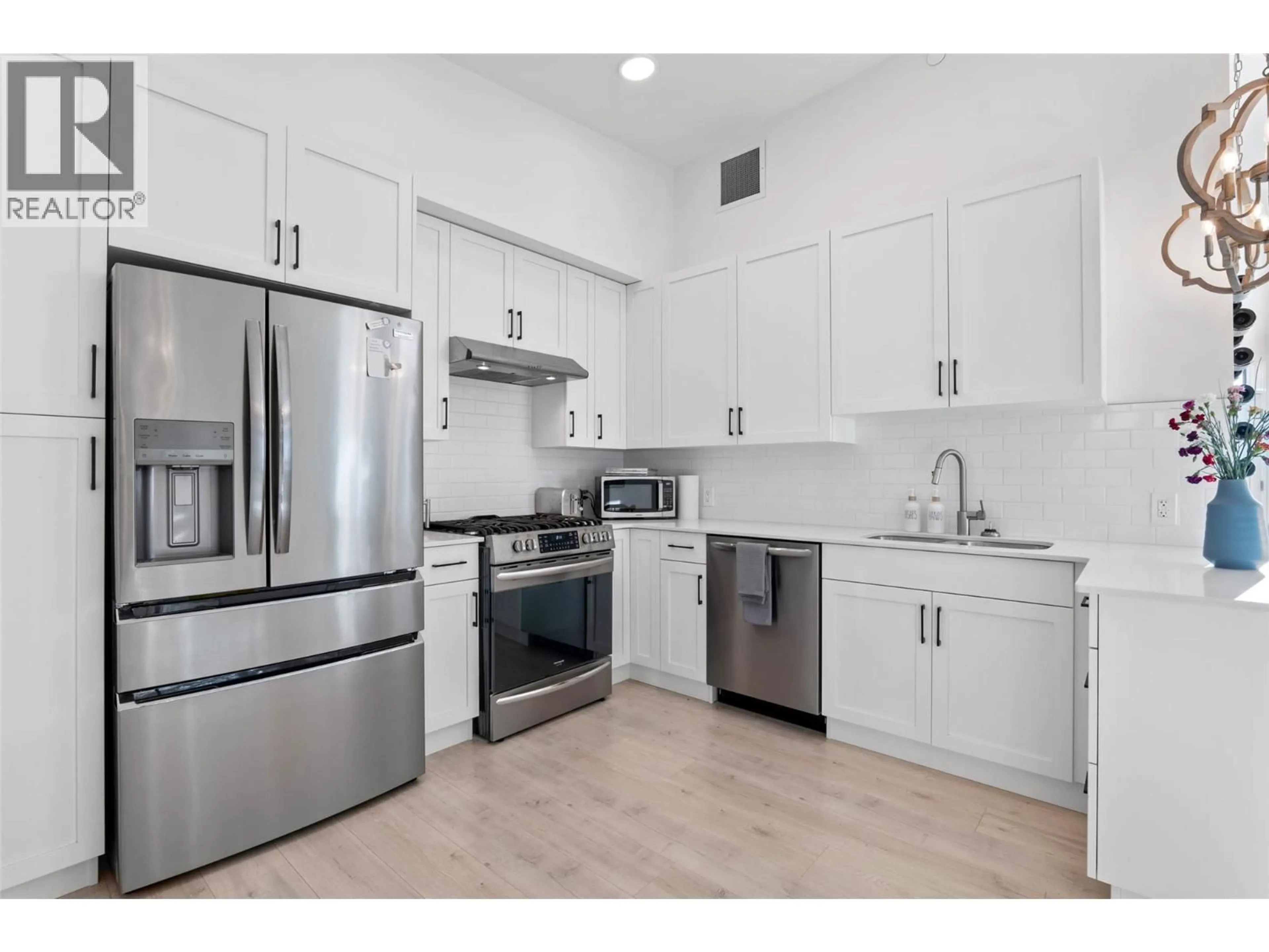 Unknown for 401 - 651 DUNES DRIVE, Kamloops British Columbia V2B8M8