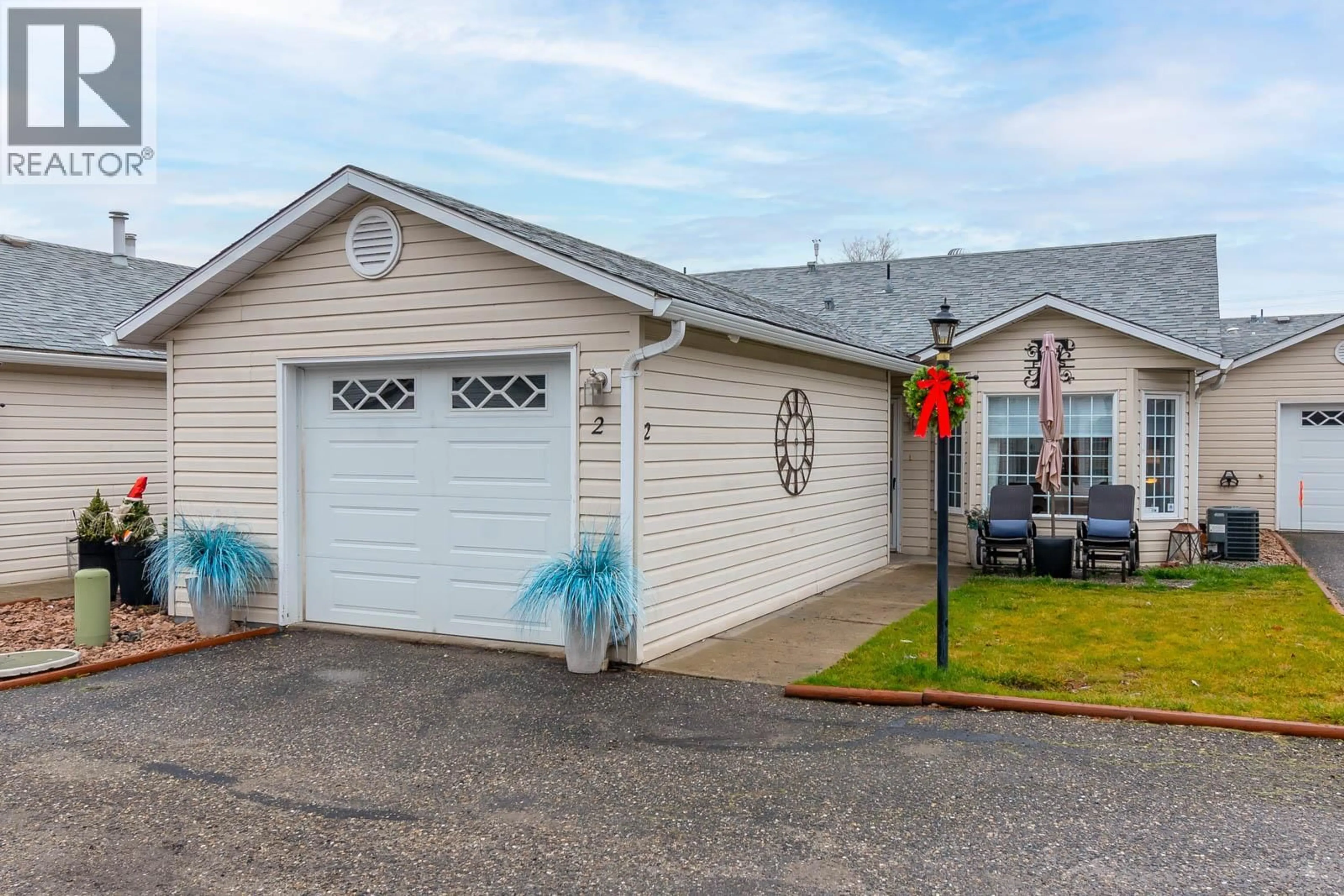 Home with vinyl exterior material, street for 2 - 3502 24 AVENUE, Vernon British Columbia V1T1L8