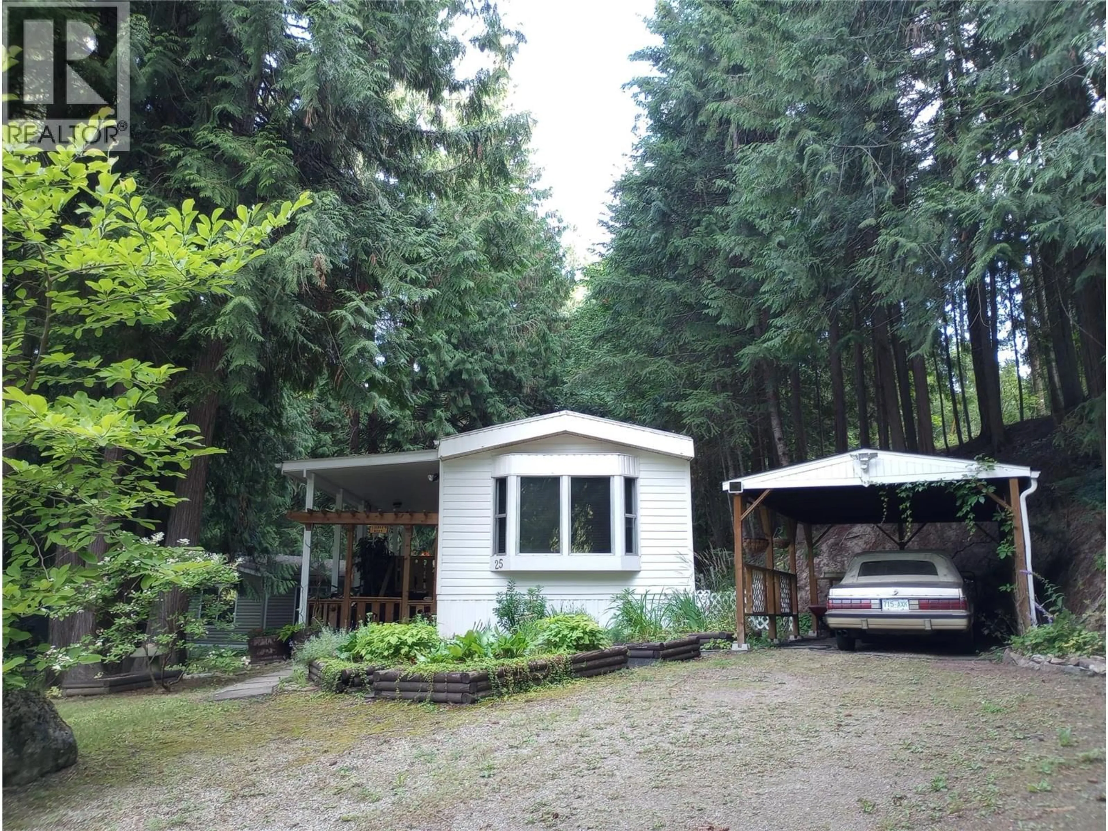 Shed for 25 - 5161 63 AVENUE NORTHEAST, Canoe British Columbia V0E1K0