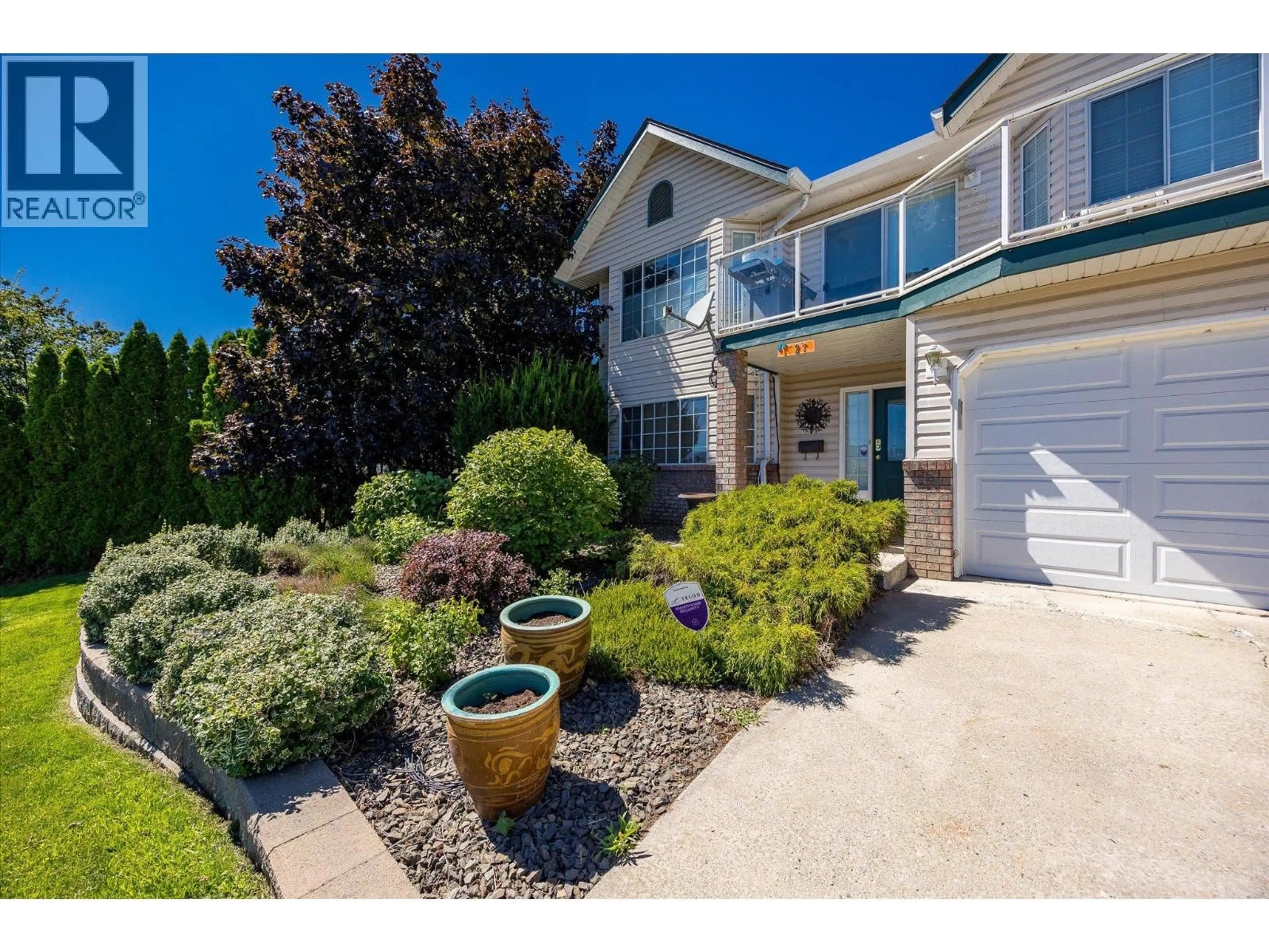 A pic from outside/outdoor area/front of a property/back of a property/a pic from drone, street for 3278 SUNDANCE DRIVE, West Kelowna British Columbia V4T1S4