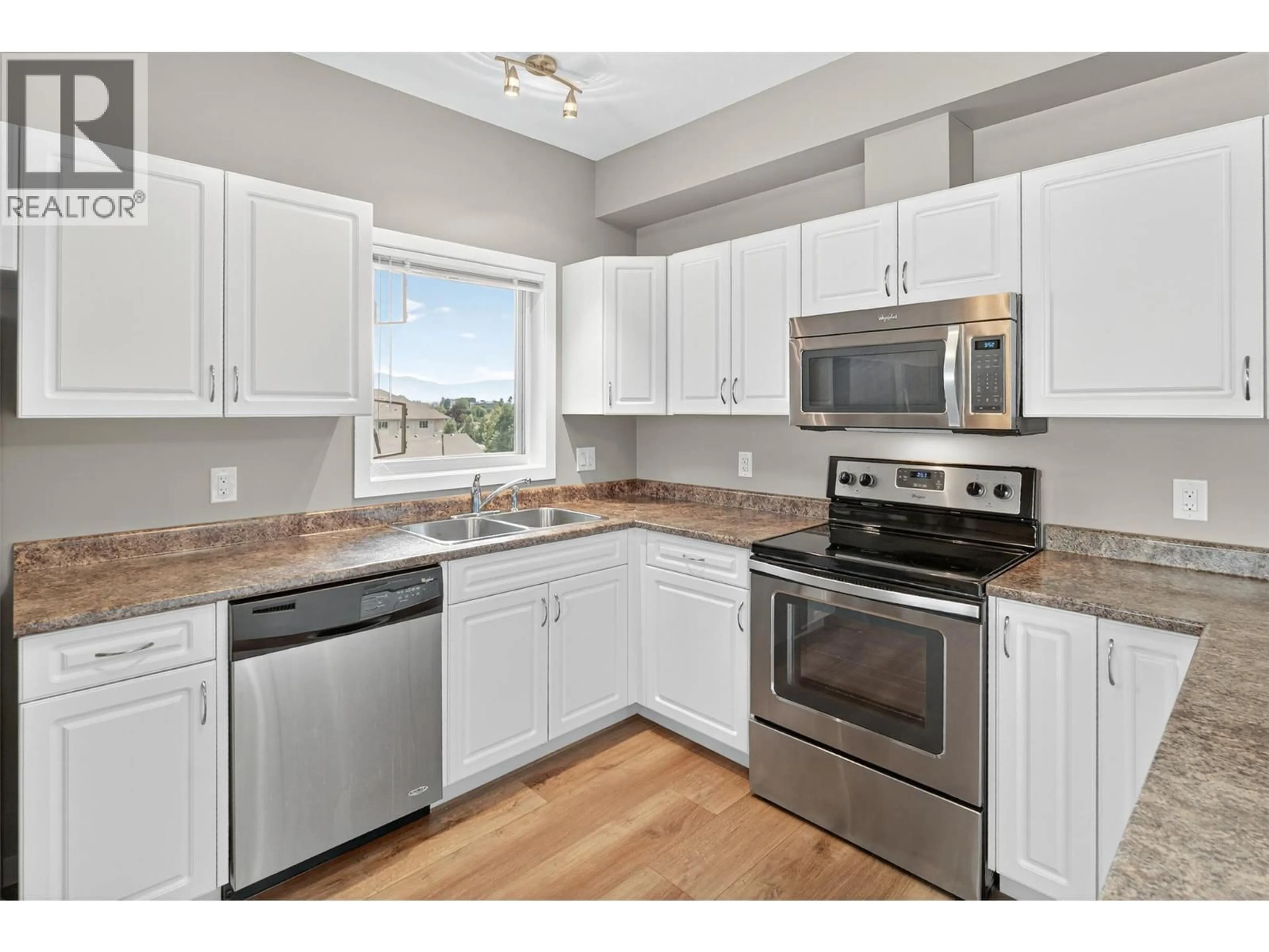 Standard kitchen, unknown for 407 - 770 RUTLAND ROAD, Kelowna British Columbia V1X3B7