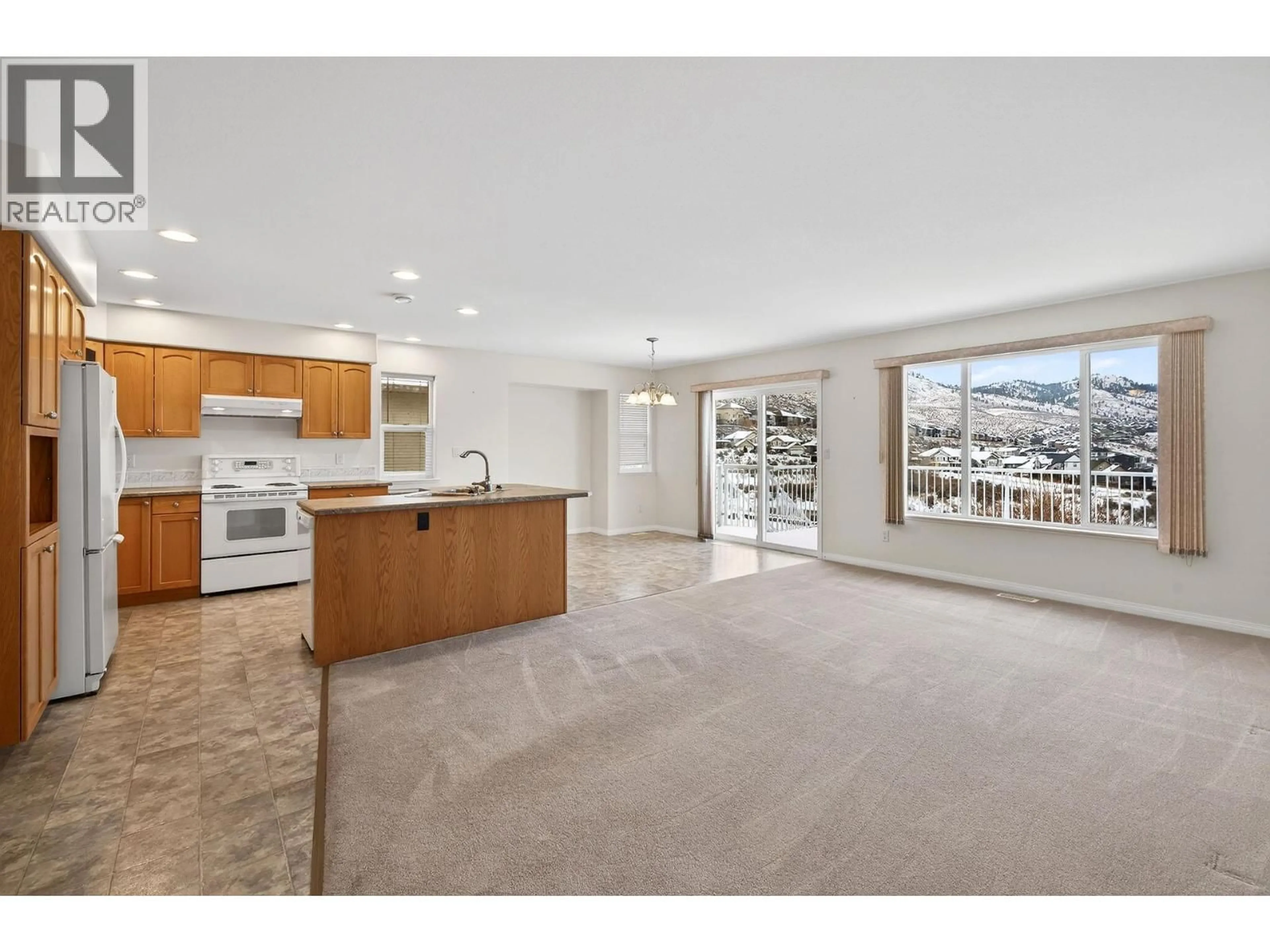 Open concept kitchen, unknown for 966 RAVEN DRIVE, Kamloops British Columbia V2B8P1