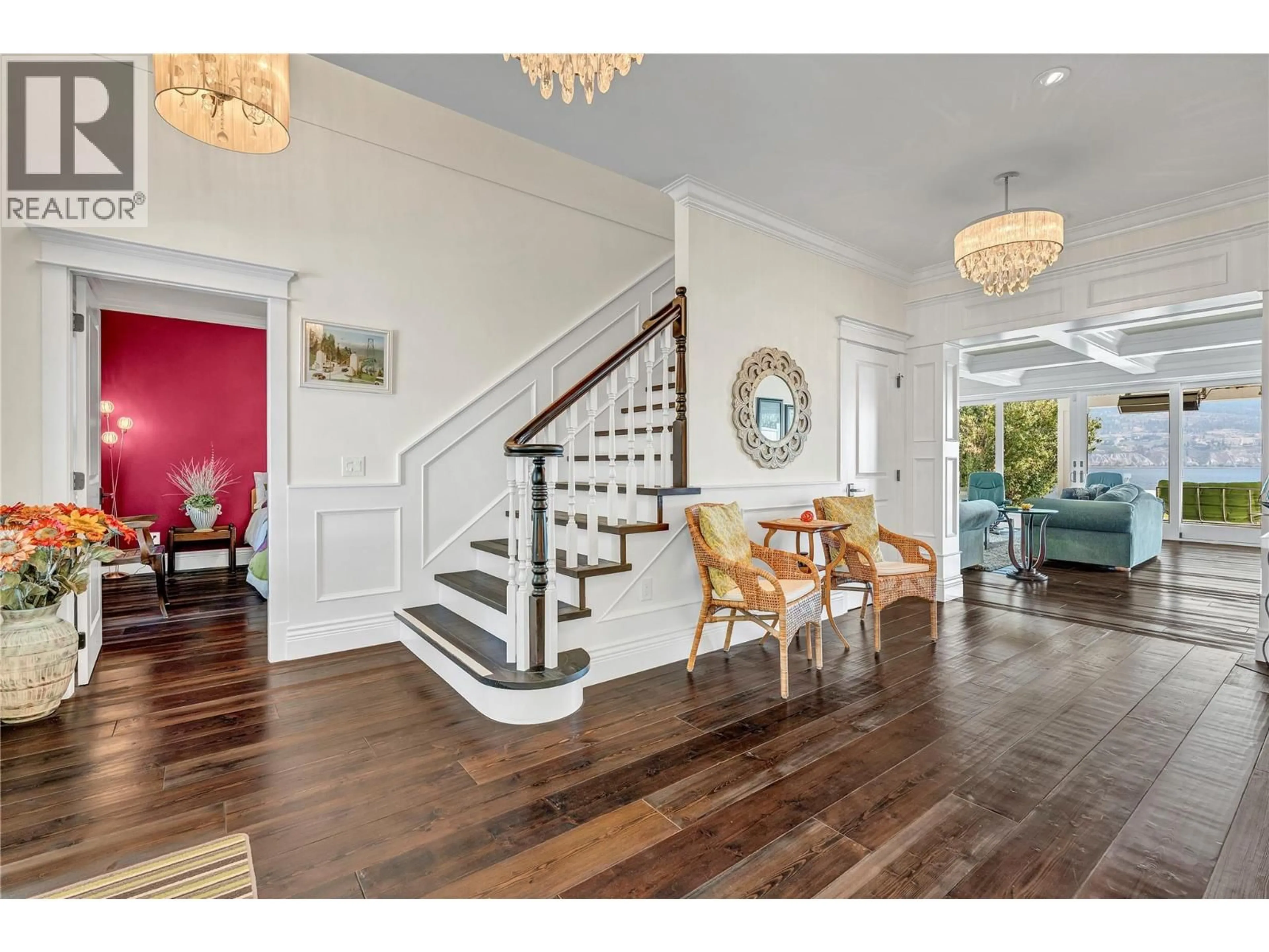 Indoor entryway for 4217 WILLIAMS AVENUE, Summerland British Columbia V0H1Z0