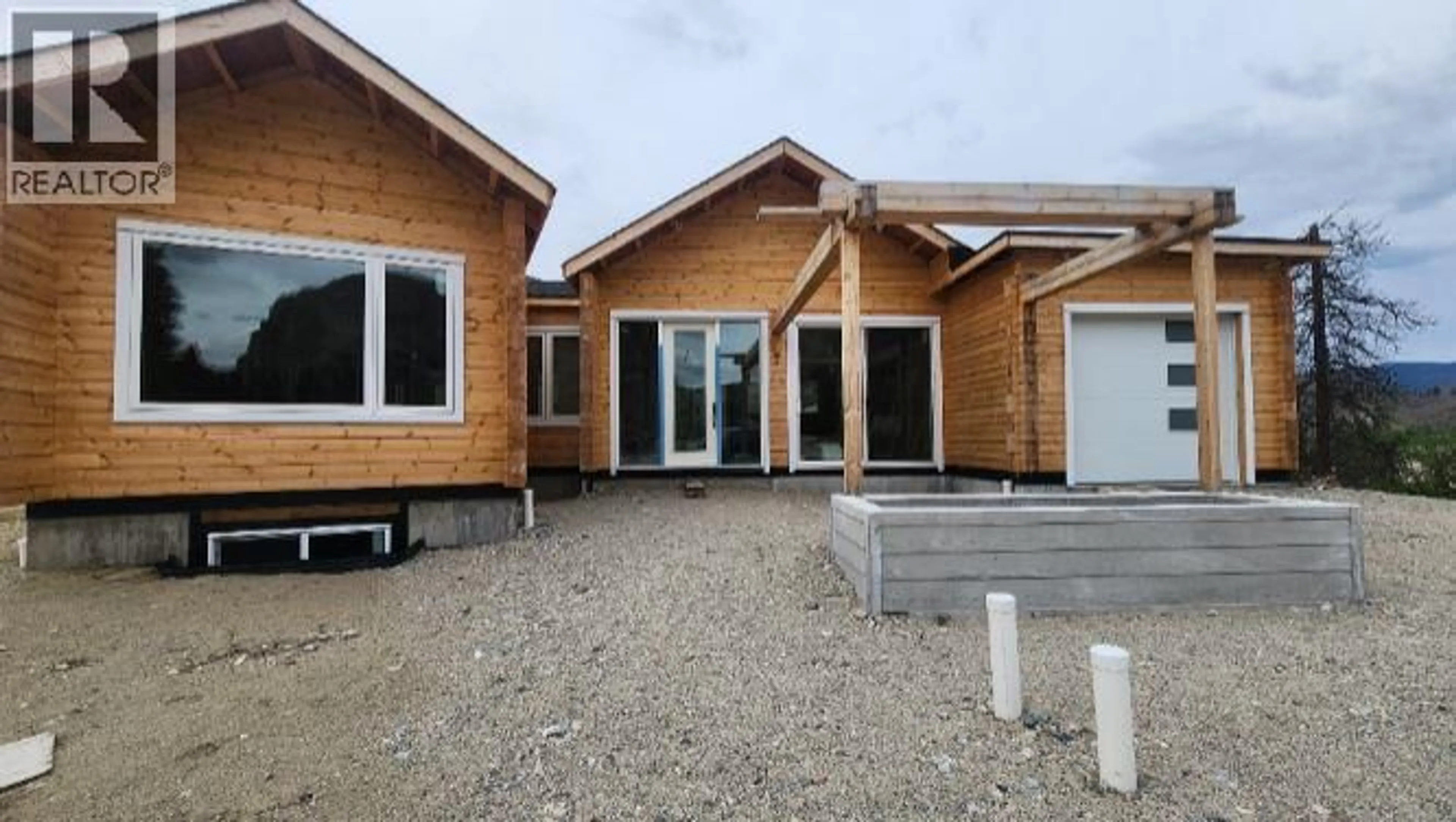 Home with vinyl exterior material, unknown for 4850 BASSETT AVENUE, Okanagan Falls British Columbia V0H1R2