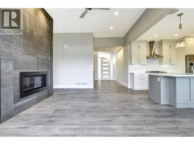 1051 AURORA HEIGHTS, West Kelowna 5