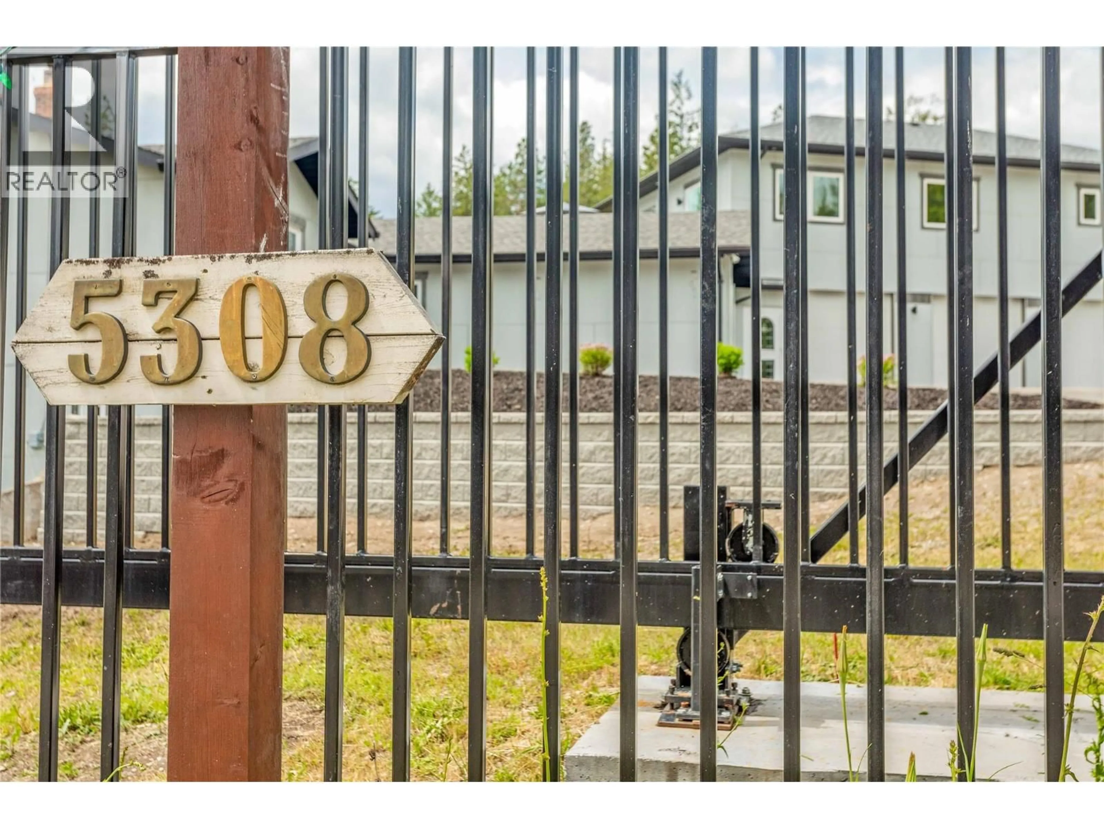 Unknown for 5308 LAW STREET, Peachland British Columbia V0H1X8