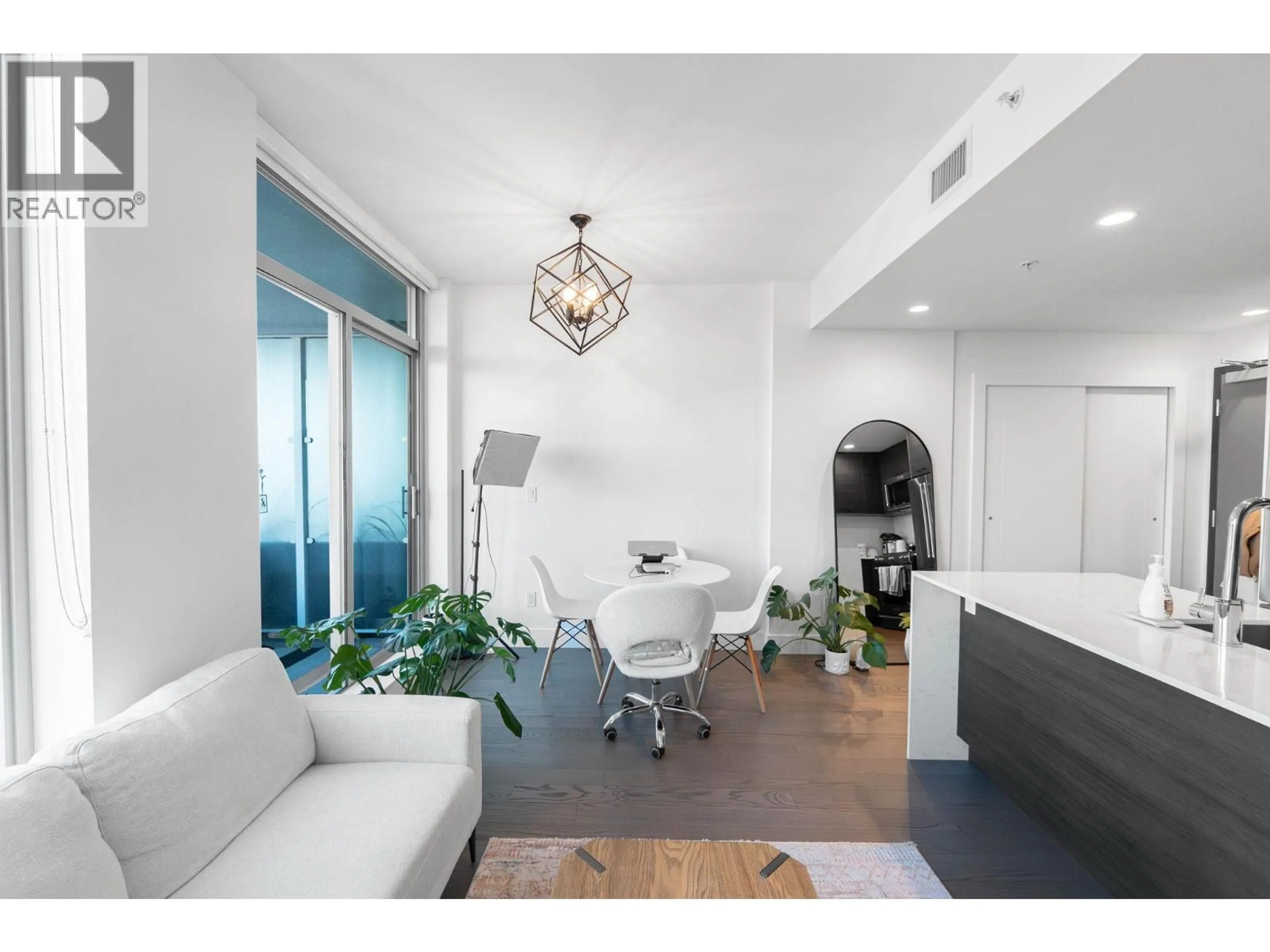 A pic of a room for 2307 - 1181 SUNSET DRIVE, Kelowna British Columbia V1Y0L4