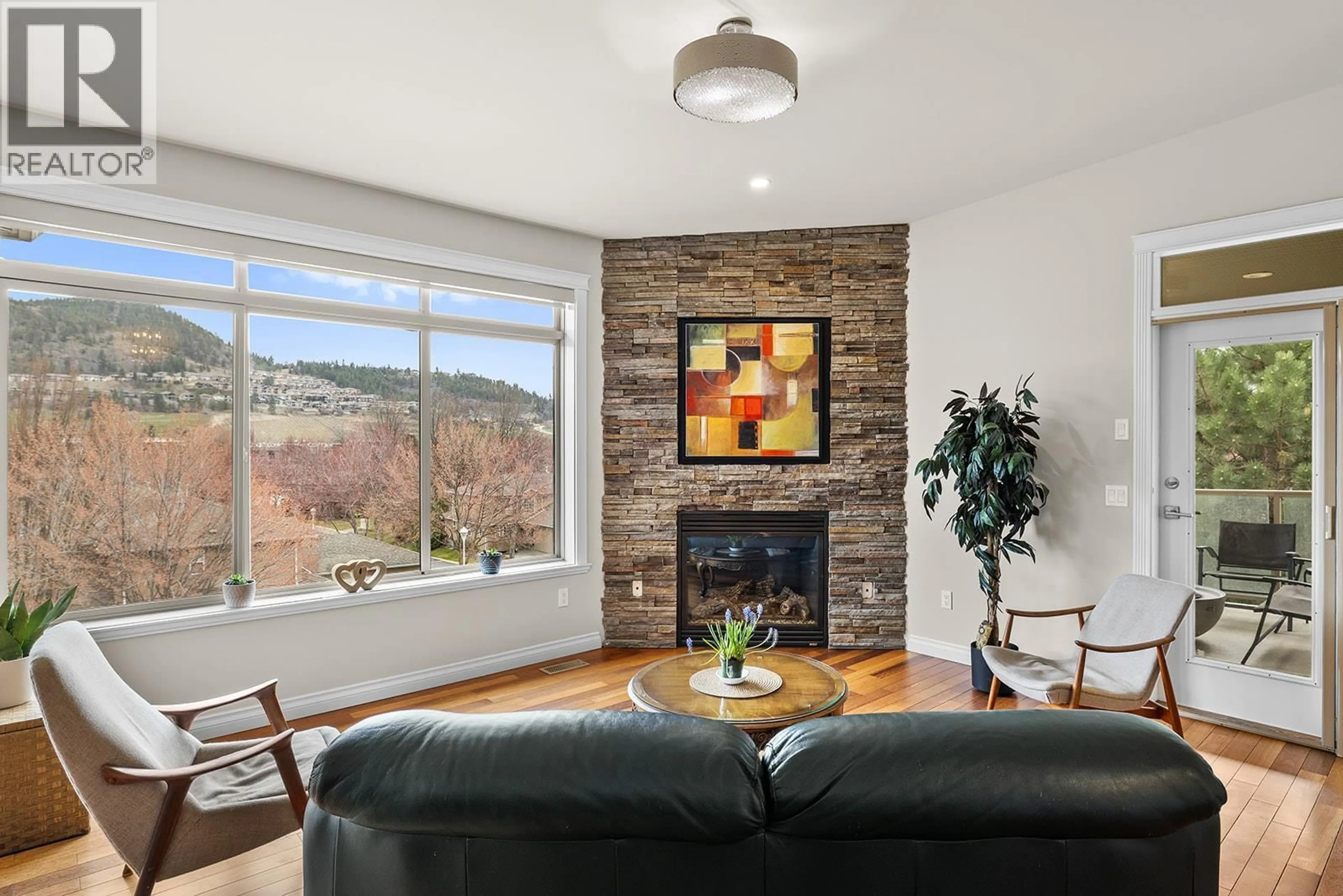 Living room with furniture, unknown for 115 - 550 GLENMEADOWS ROAD, Kelowna British Columbia V1V1X3