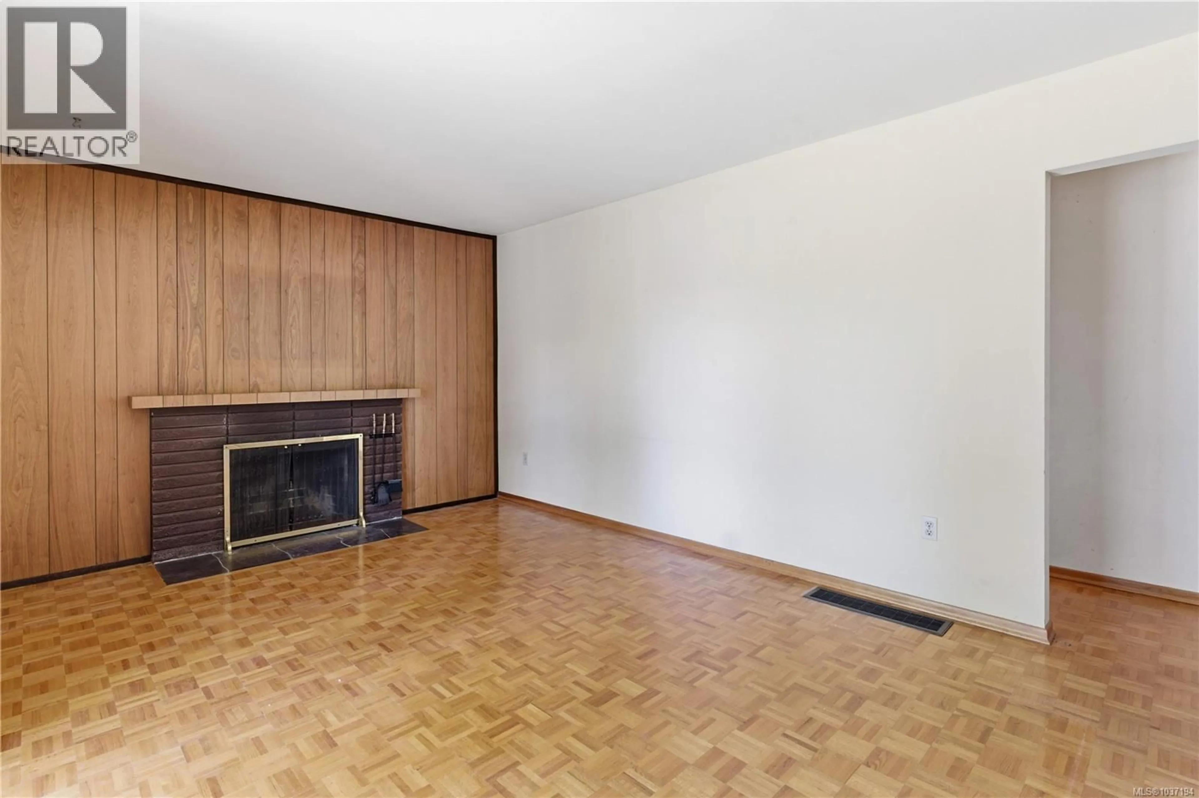 A pic of a room for 4021 MAGDELIN STREET, Saanich British Columbia V8N3M6
