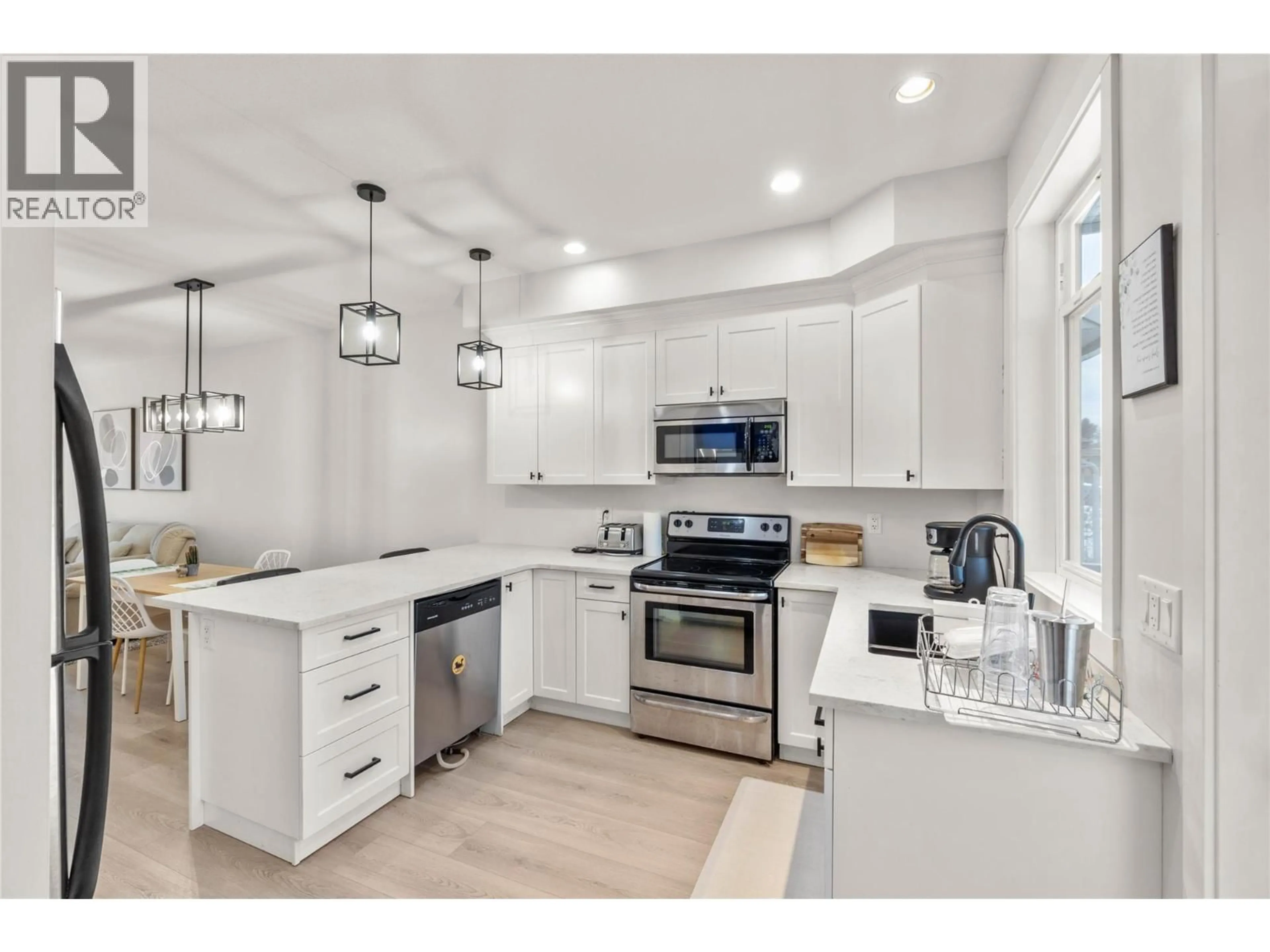 Open concept kitchen, unknown for 16 - 2860 VALLEYVIEW DRIVE, Kamloops British Columbia V2C0B3