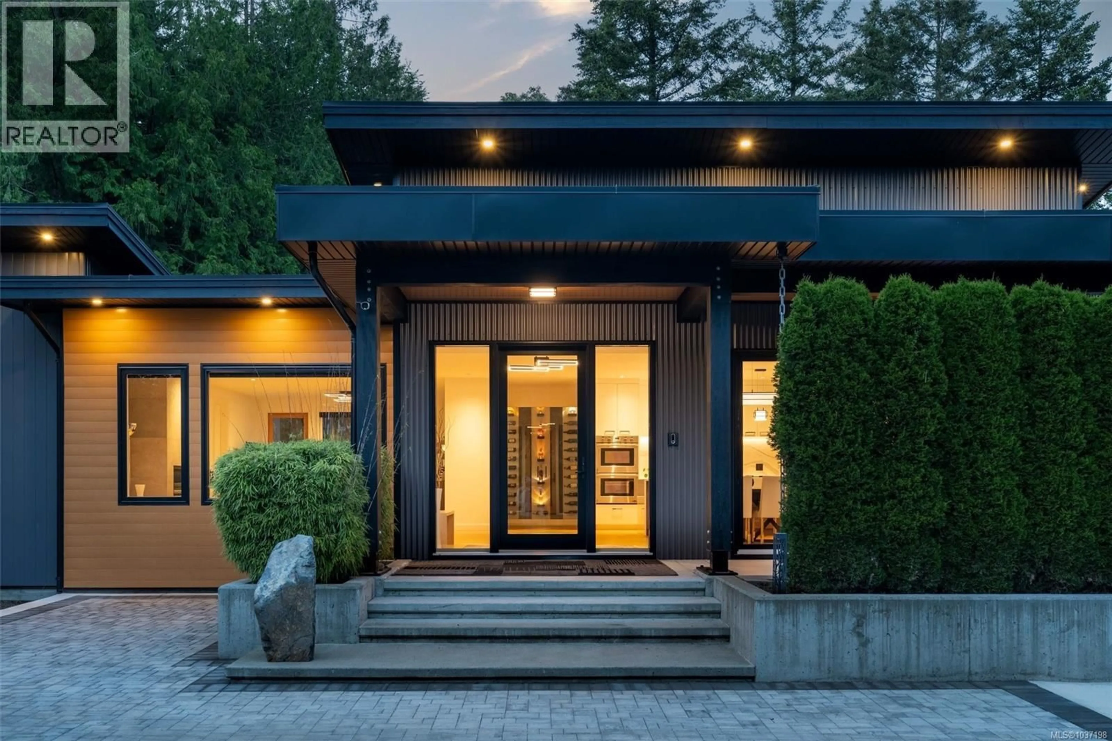 Unknown for 10 HARTLAND AVENUE, Saanich British Columbia V9E1L7