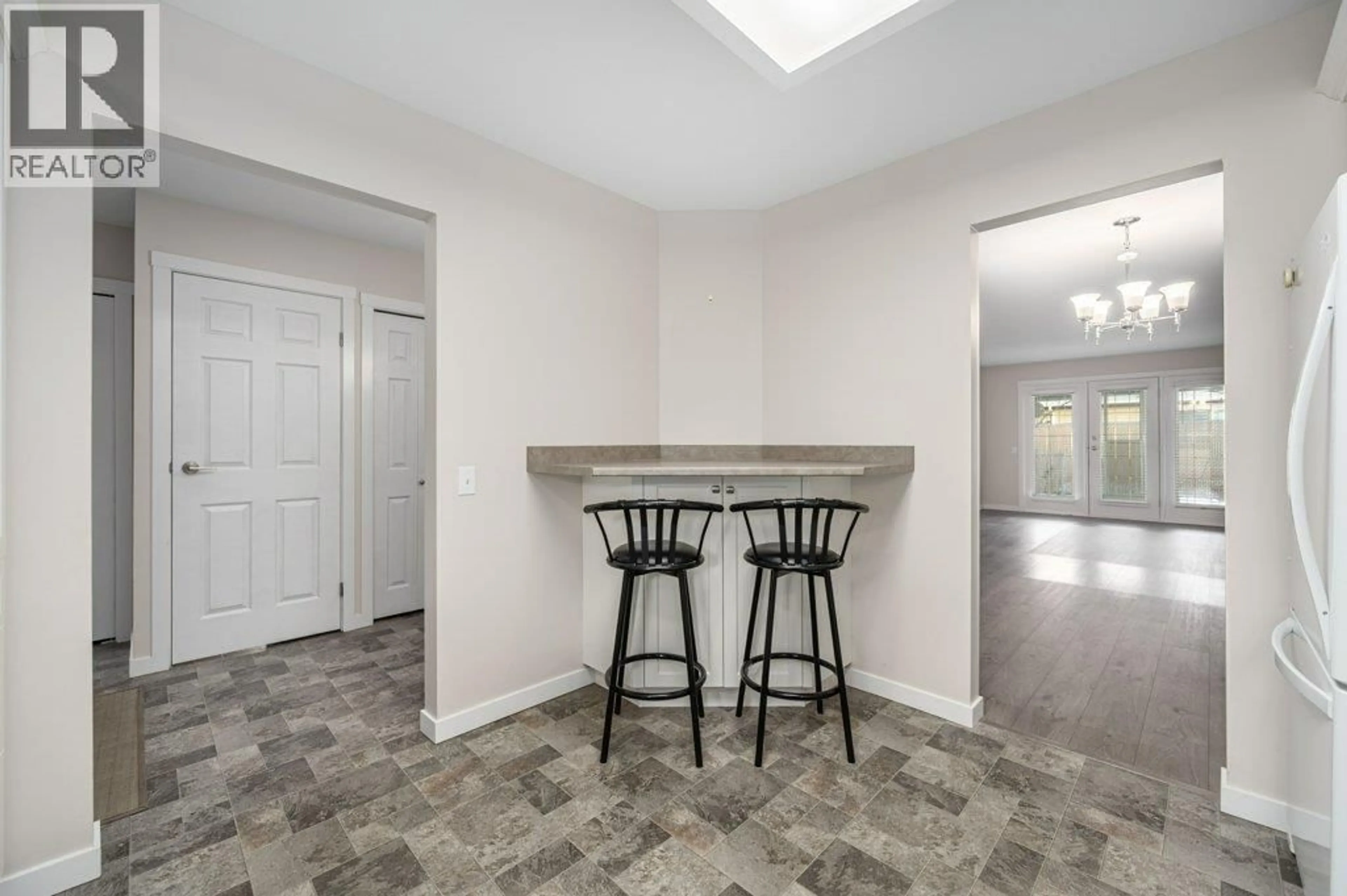 Unknown for 14 - 1285 14TH STREET, Kamloops British Columbia V2B8K9