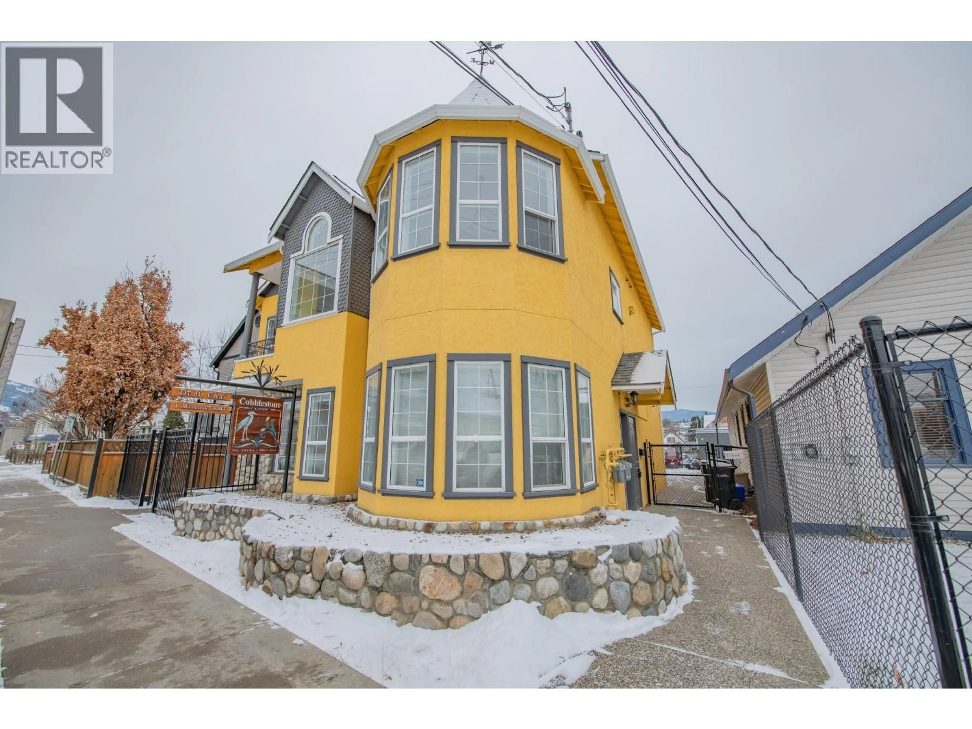 Unknown for 2 - 3414A 28TH AVENUE, Vernon British Columbia V1T1W9