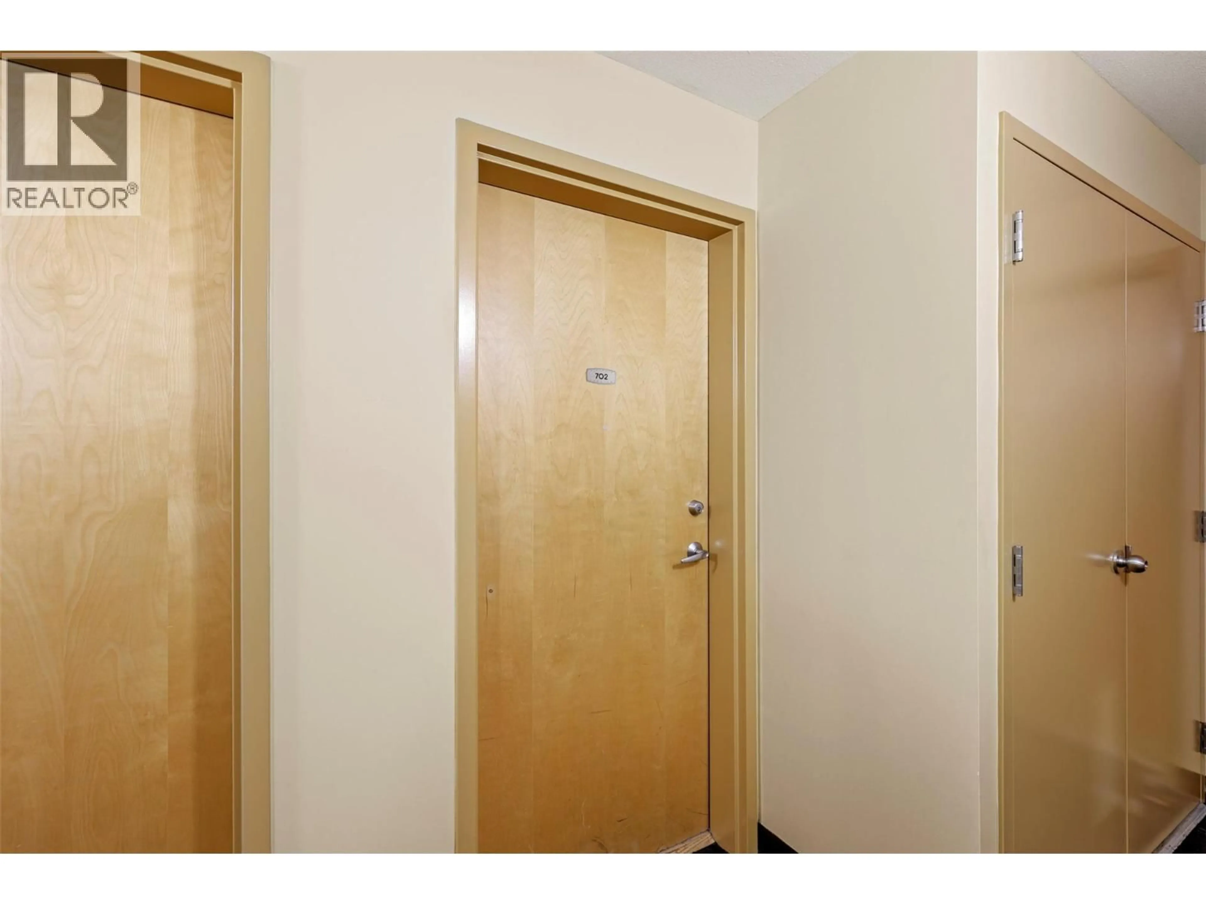 Unknown for 702 - 619 VICTORIA STREET, Kamloops British Columbia V2C6W7