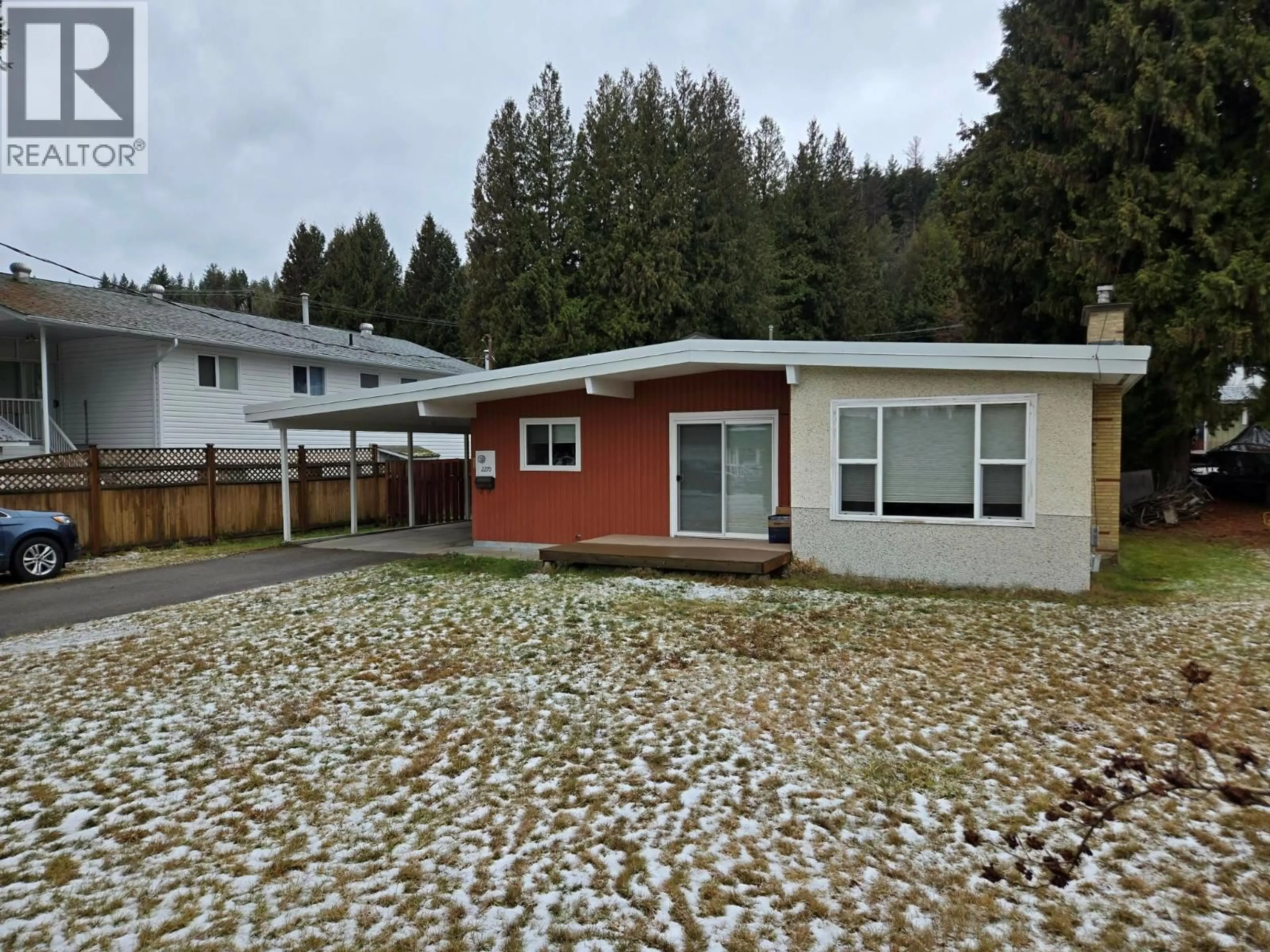 Unknown for 2270 10TH AVENUE, Castlegar British Columbia V1N2Z7