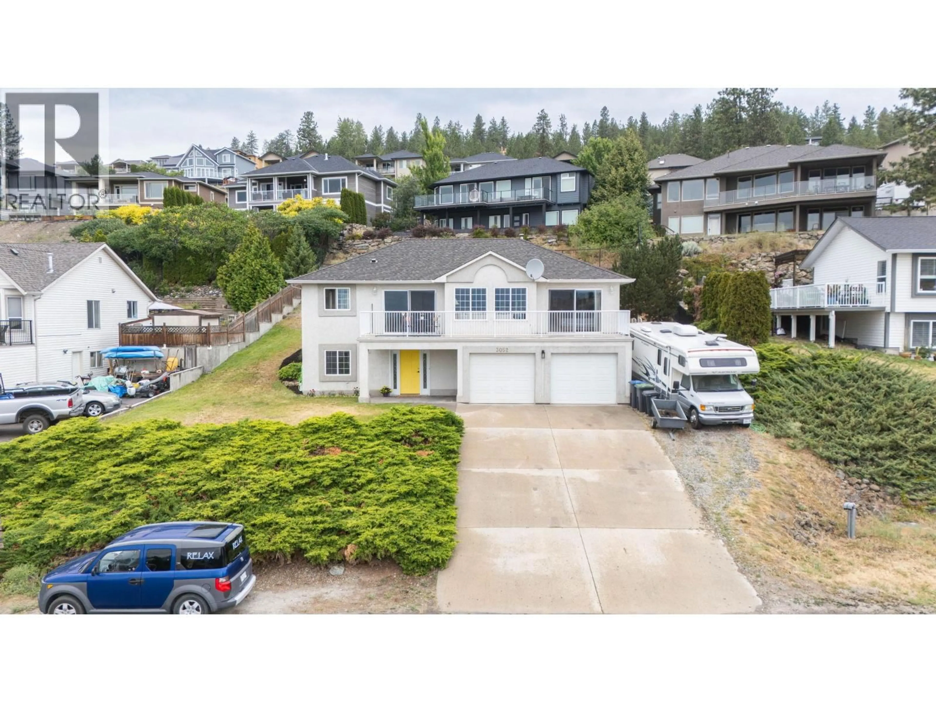 A pic from outside/outdoor area/front of a property/back of a property/a pic from drone, unknown for 3052 ENSIGN WAY, West Kelowna British Columbia V4T1V1