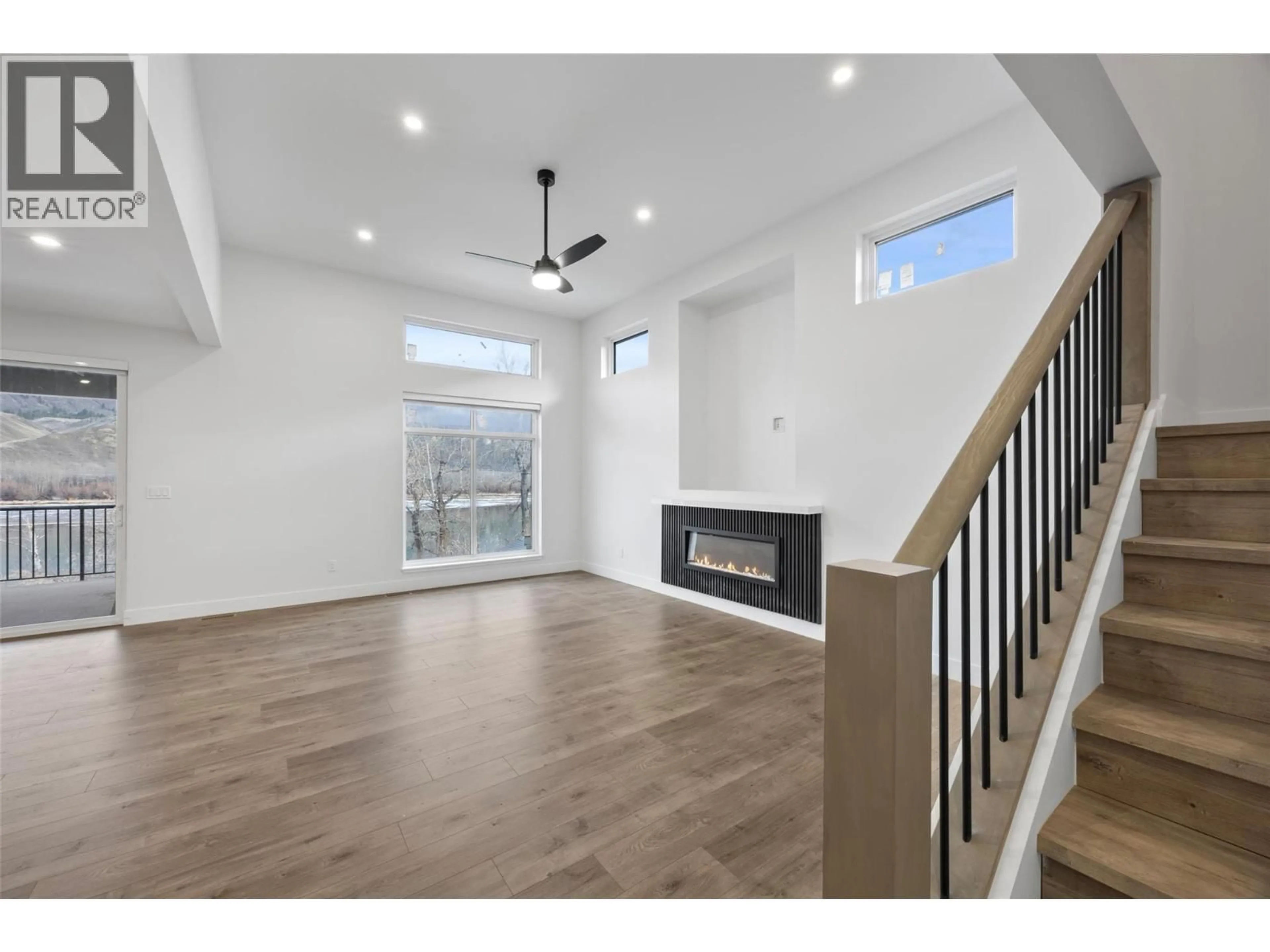 A pic of a room for 2850 THOMPSON DRIVE, Kamloops British Columbia V2C4L7