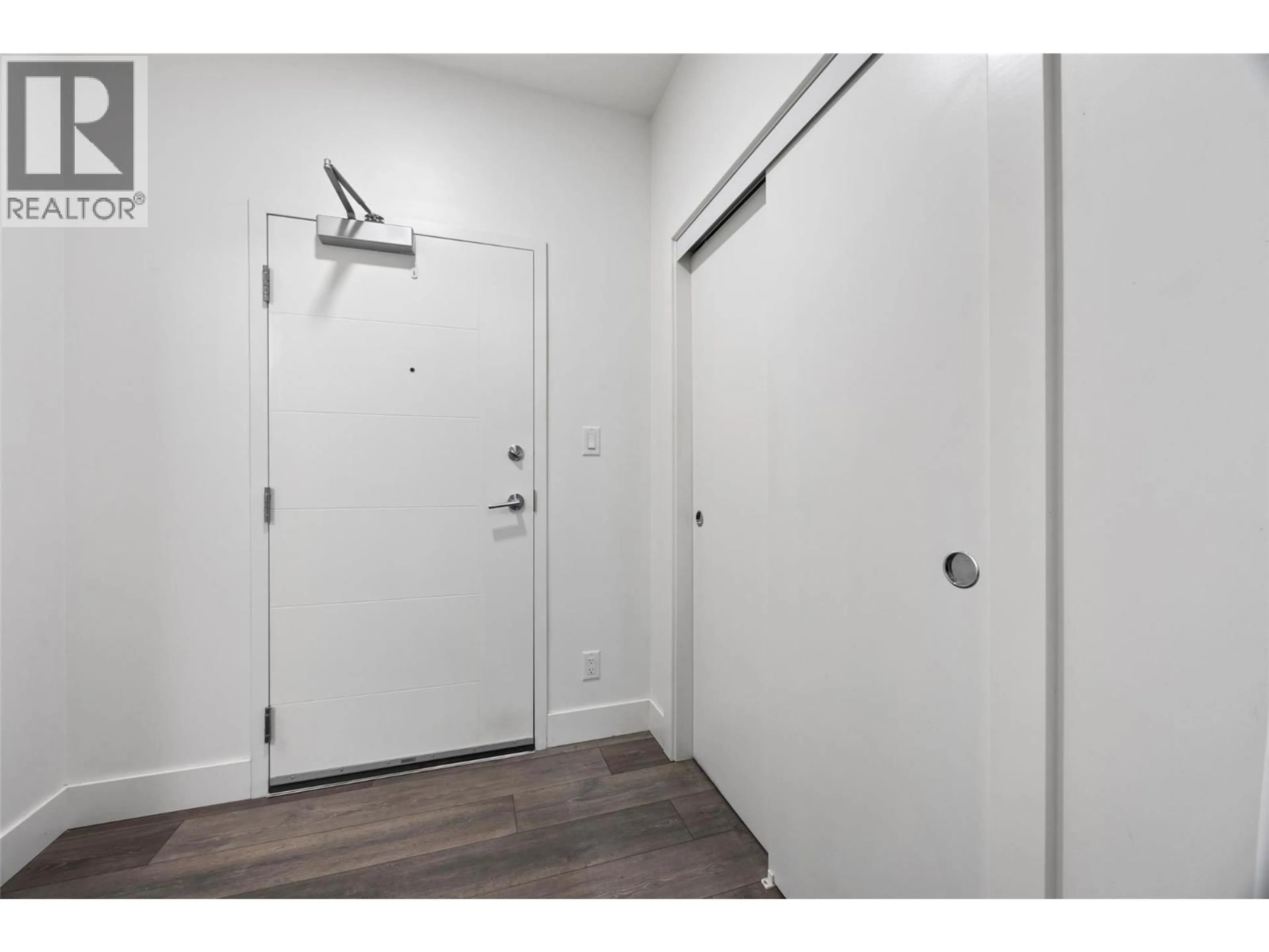 Indoor entryway for 514 - 444 ST PAUL STREET, Kamloops British Columbia V2C0L2